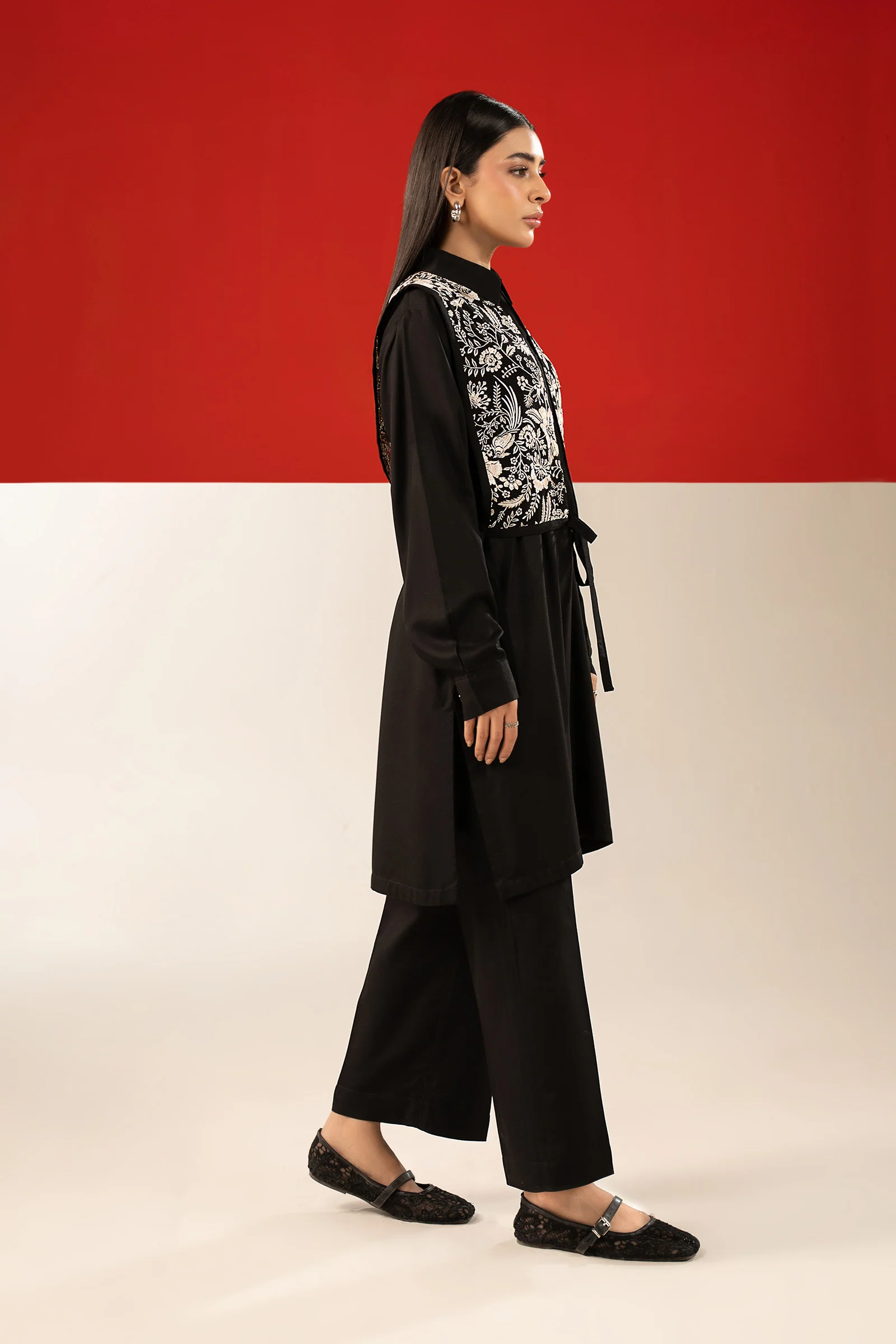 2 Pc Embroidered Linen Suit - Image 8