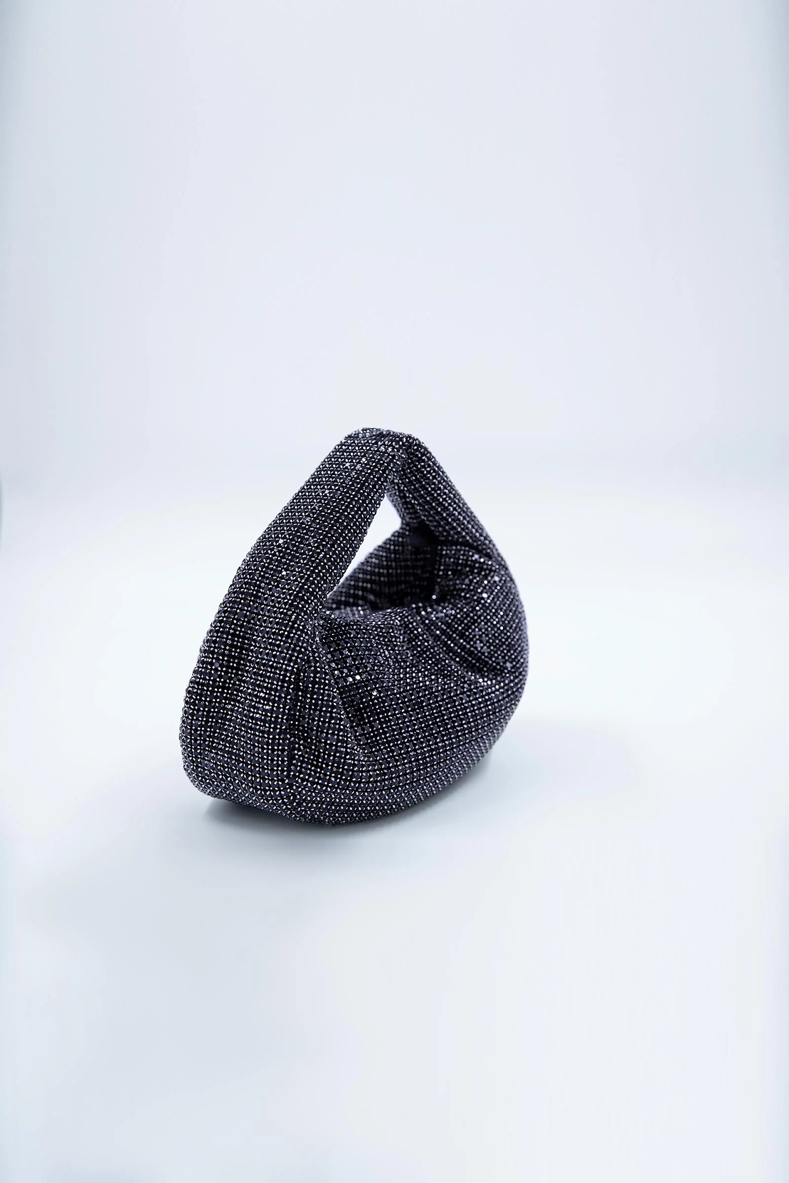 MBG-W23-17 Black - Image 4