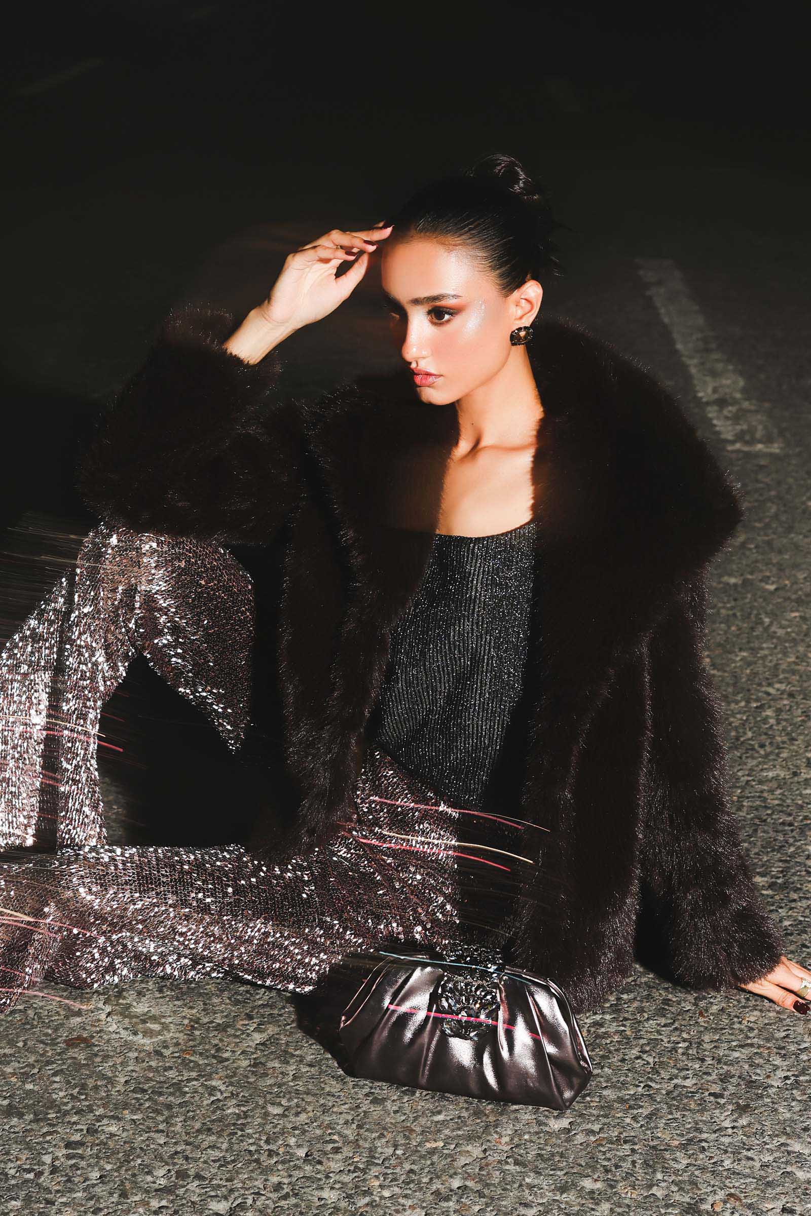 Metallic Mystique Clutch - Image 3