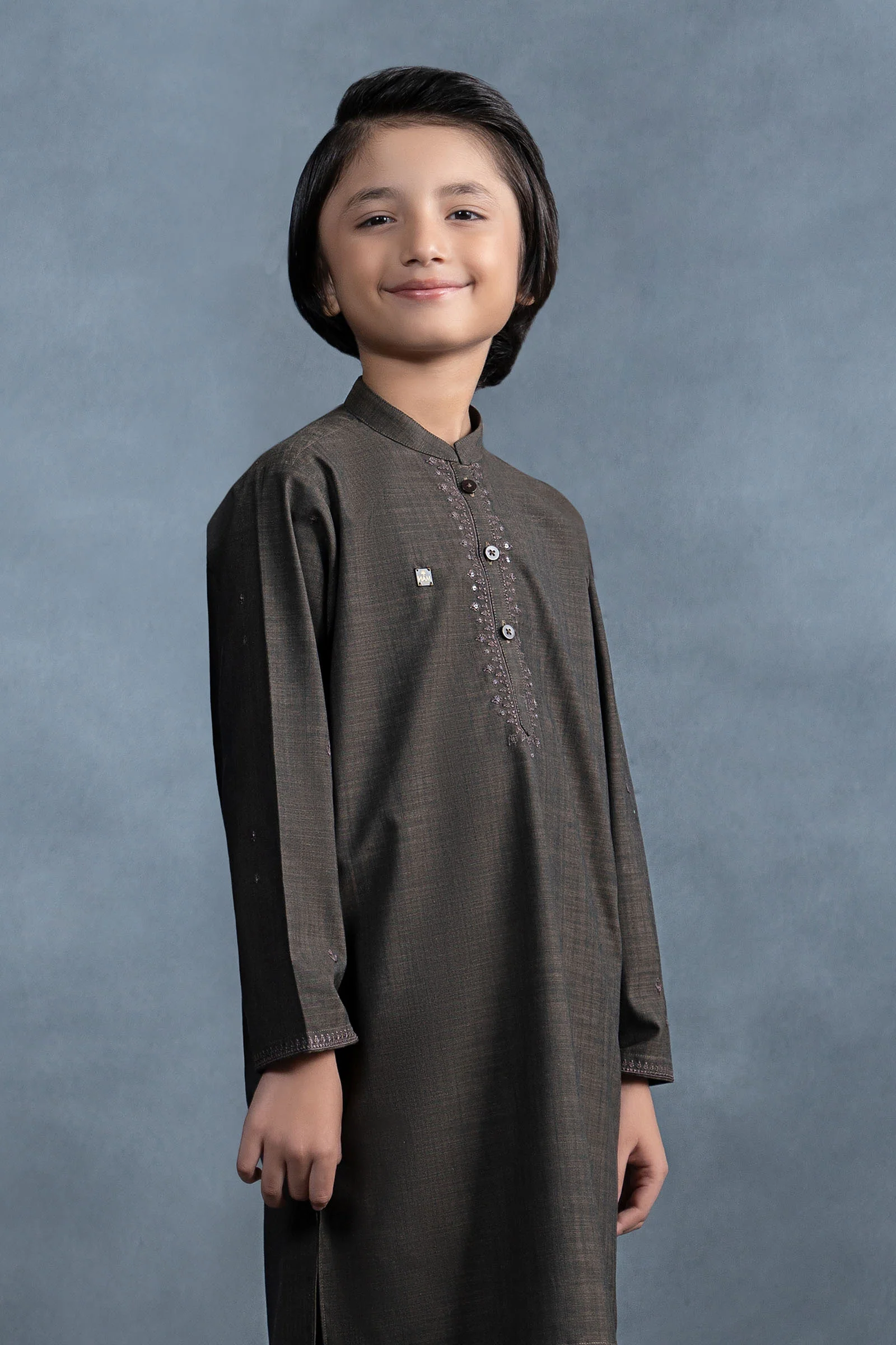 2 Piece Blemded Khaddar Suit - Image 2