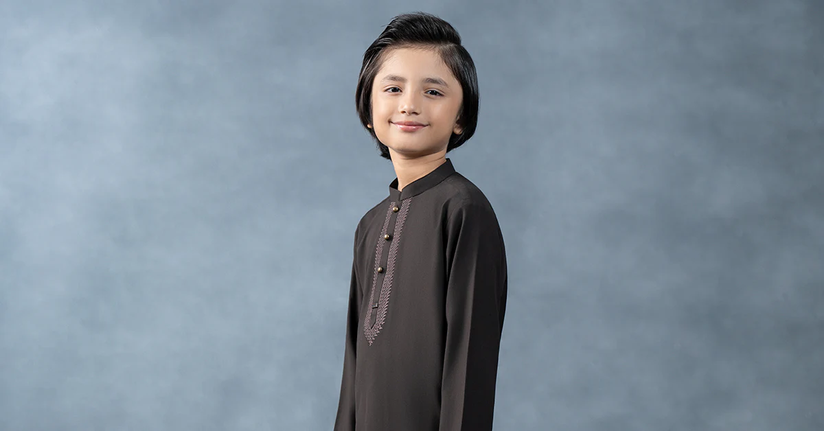 Embroidered Blended Kurta - Image 7