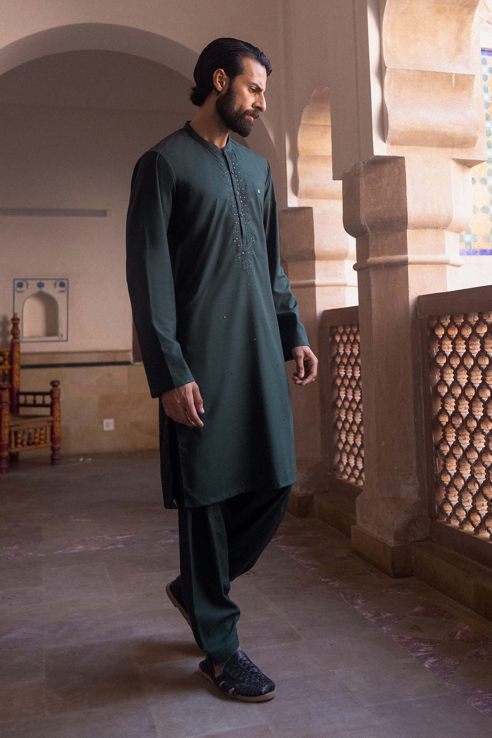 2 Piece Blended Khaddar Suit - Image 4