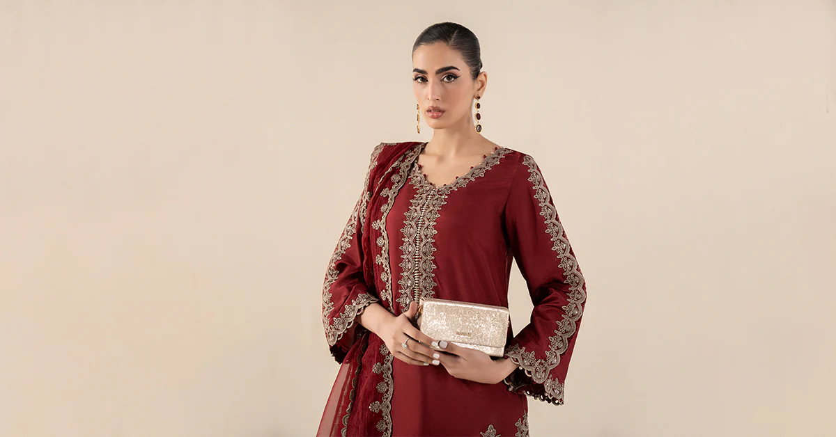 3 Piece Embroidered Tassel Silk Suit - Image 6