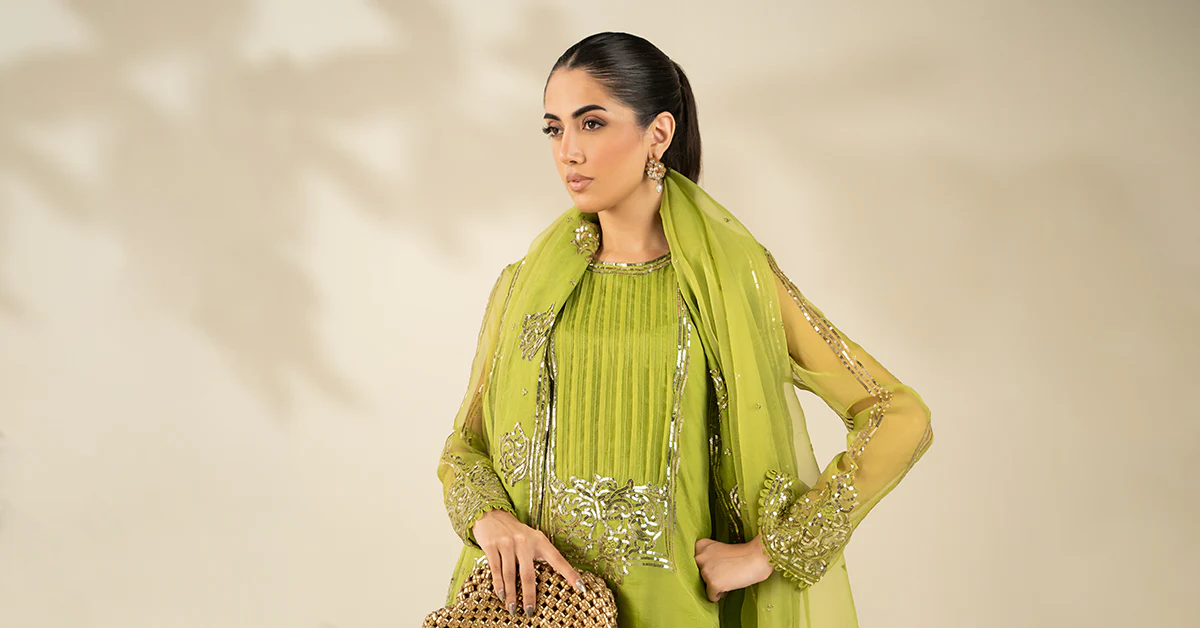 3 Piece Embroidered Organza Suit - Image 6