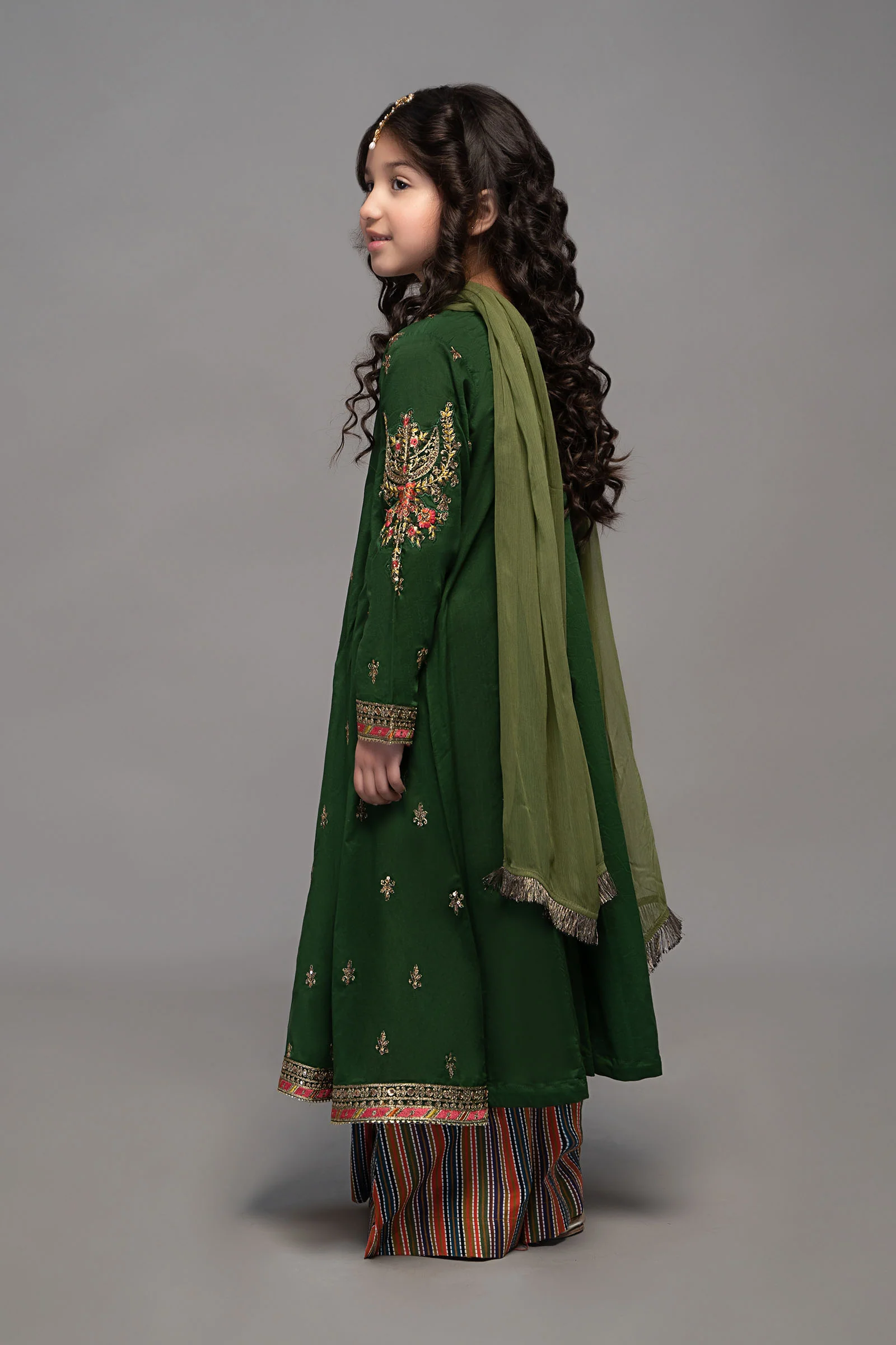 Suit Green MKD-EF23-04 - Image 9