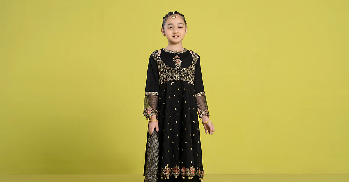 3 Piece Embroidered Dobby Suit - Image 10