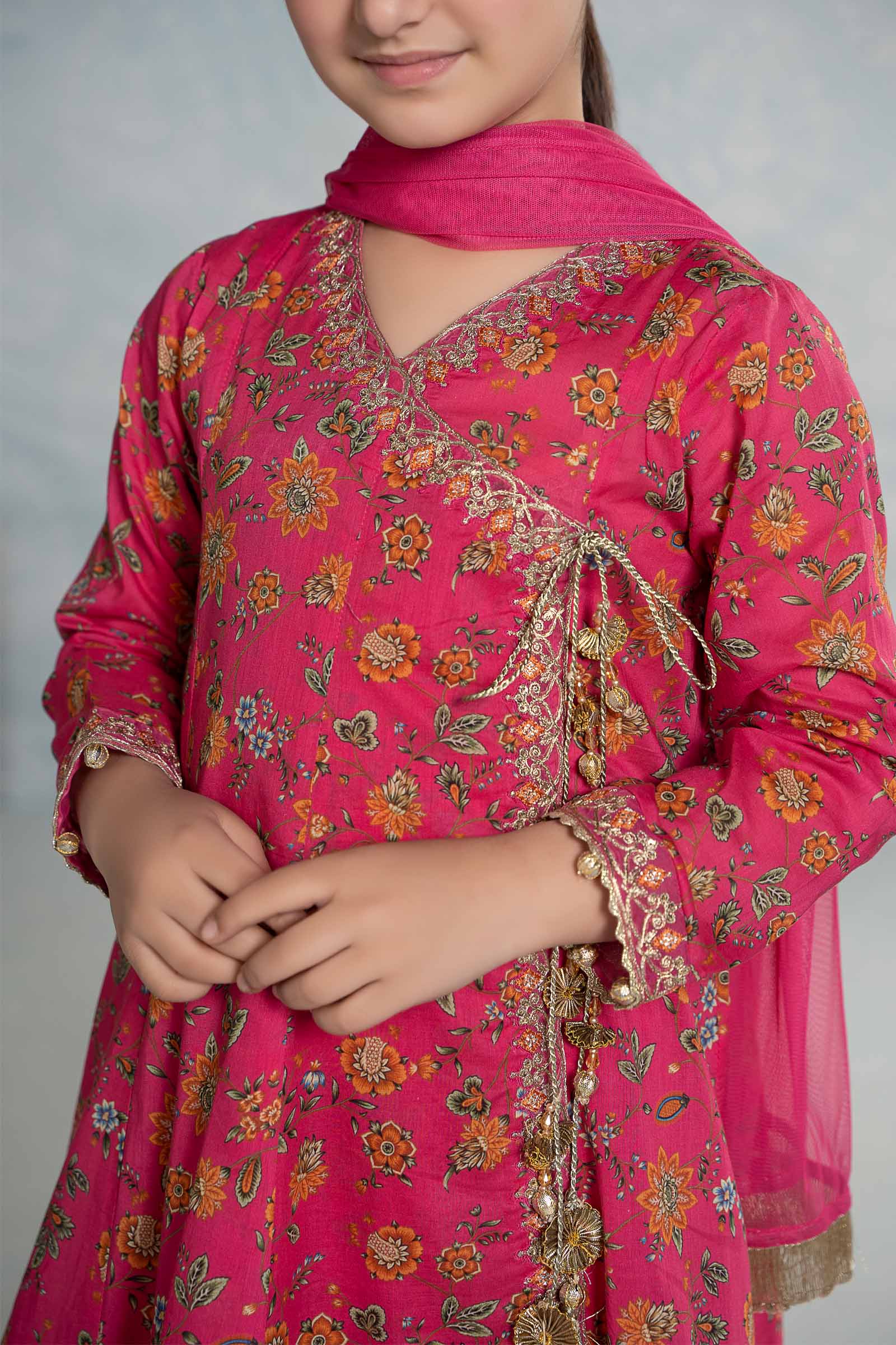 3 Piece Embroidered Lawn Suit - Image 6