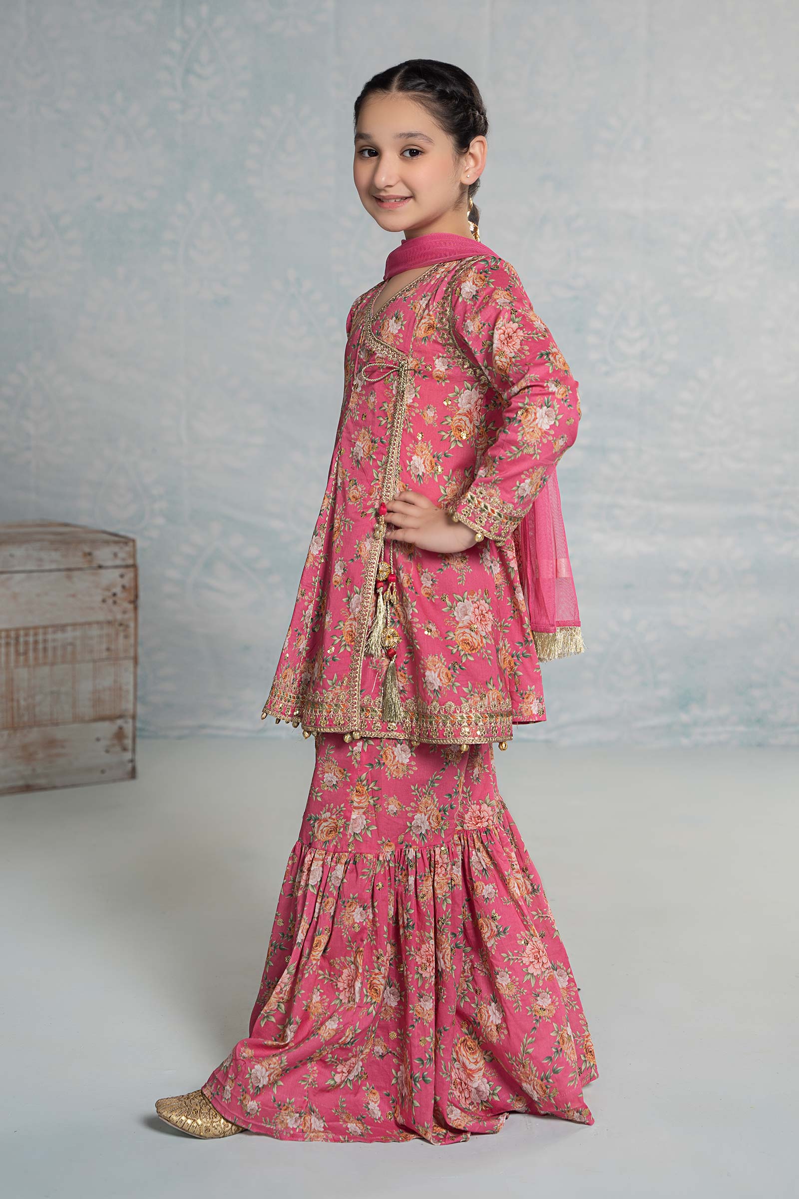 3 Piece Embroidered Lawn Suit - Image 5
