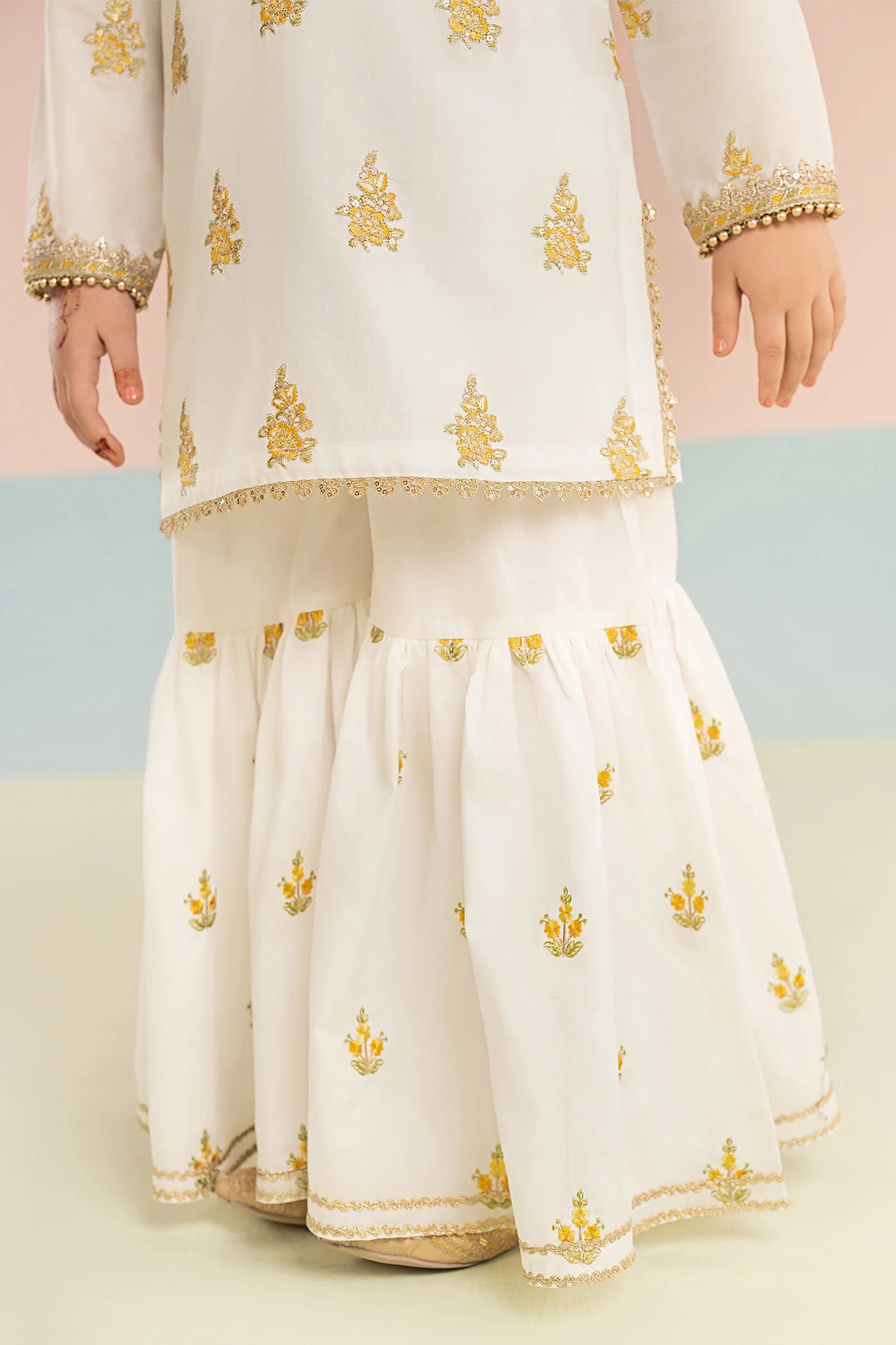 3 Piece Embroidered Dobby Lawn Suit - Image 7
