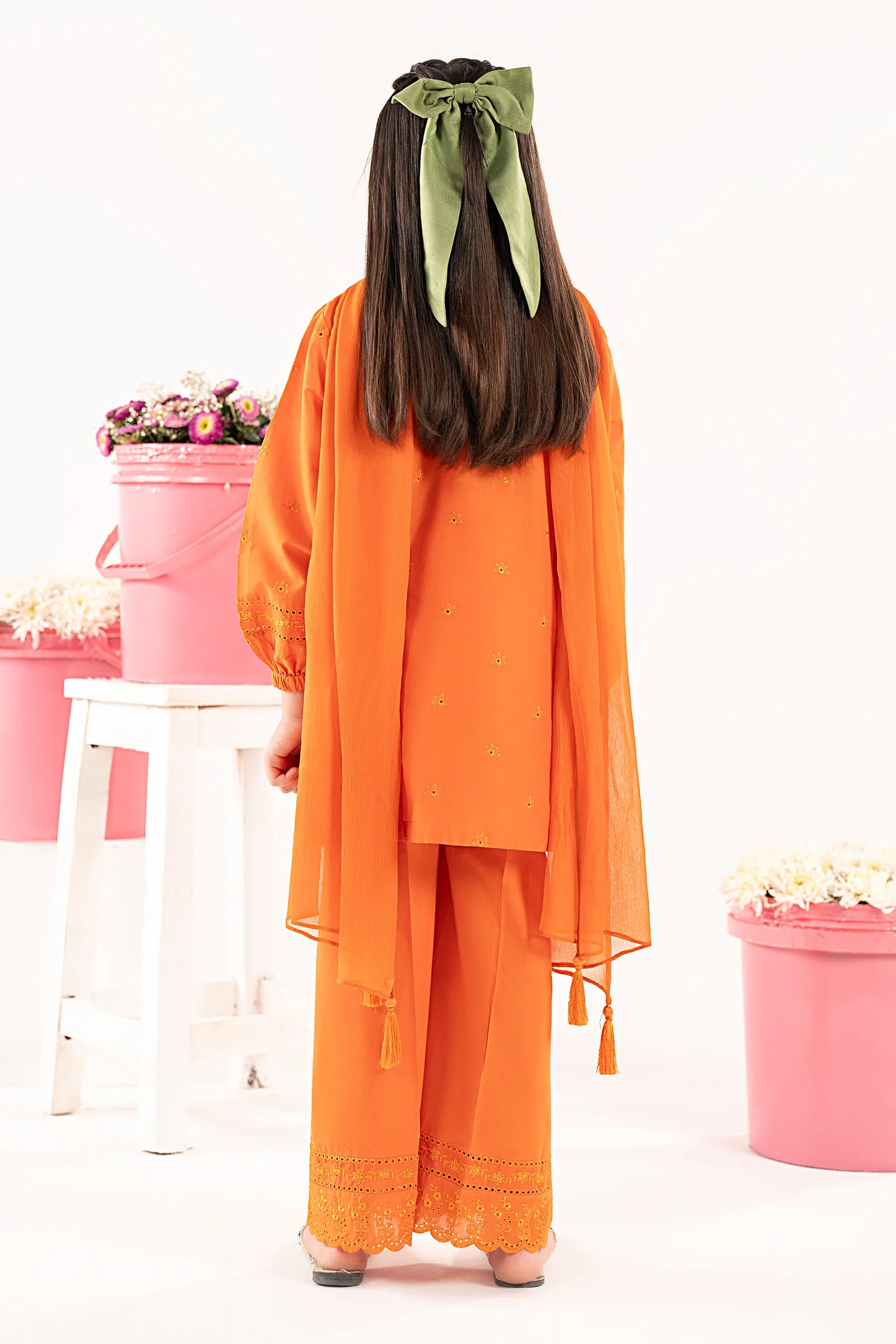 3 Piece Embroidered Lawn Suit - Image 11