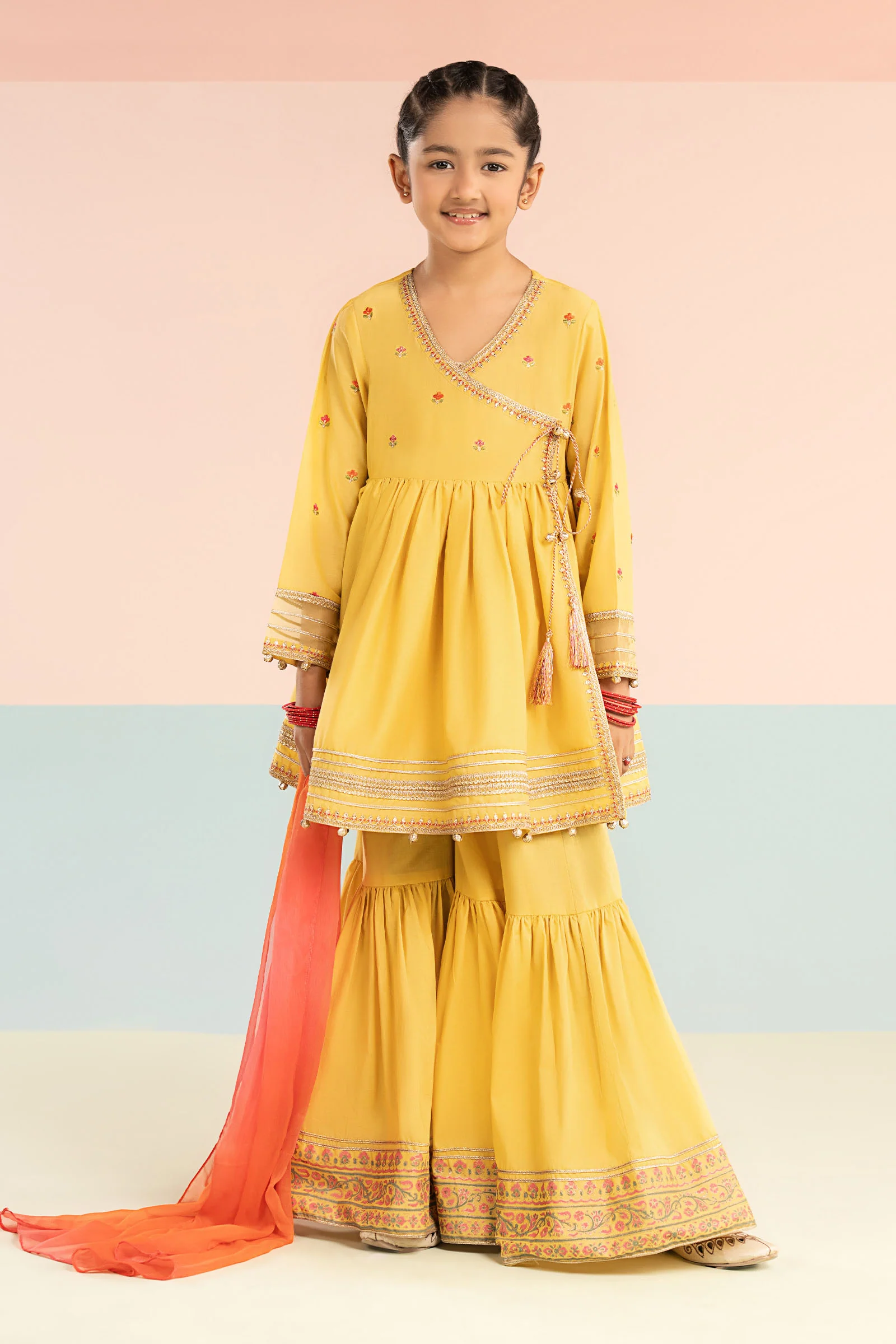 3 Piece Embroidered Lawn Suit - Image 2