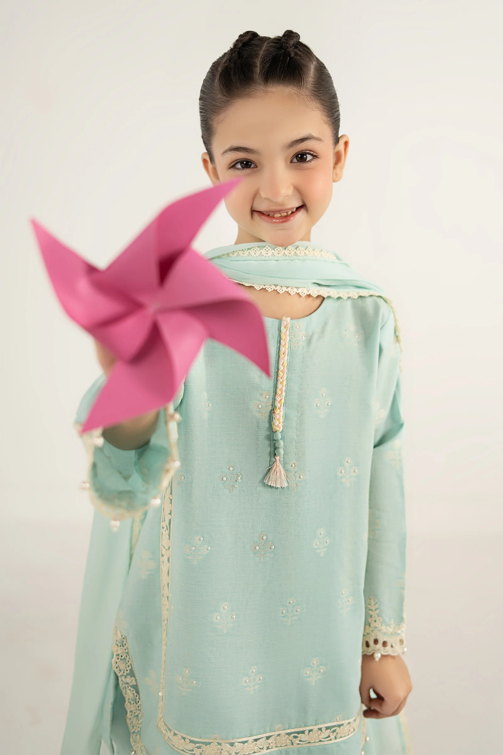 3 Piece Embroidered Jacquard Suit - Image 3