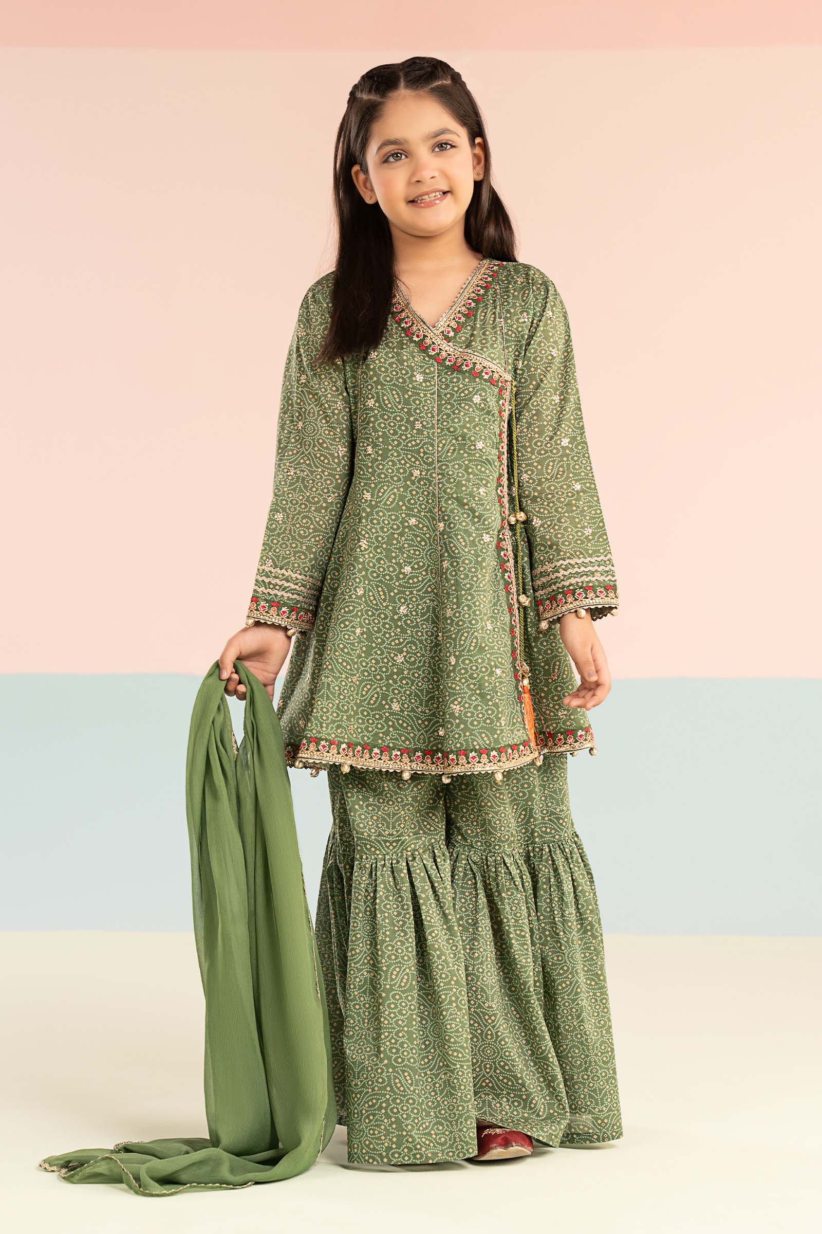 3 Piece Embroidered Lawn Suit - Image 2