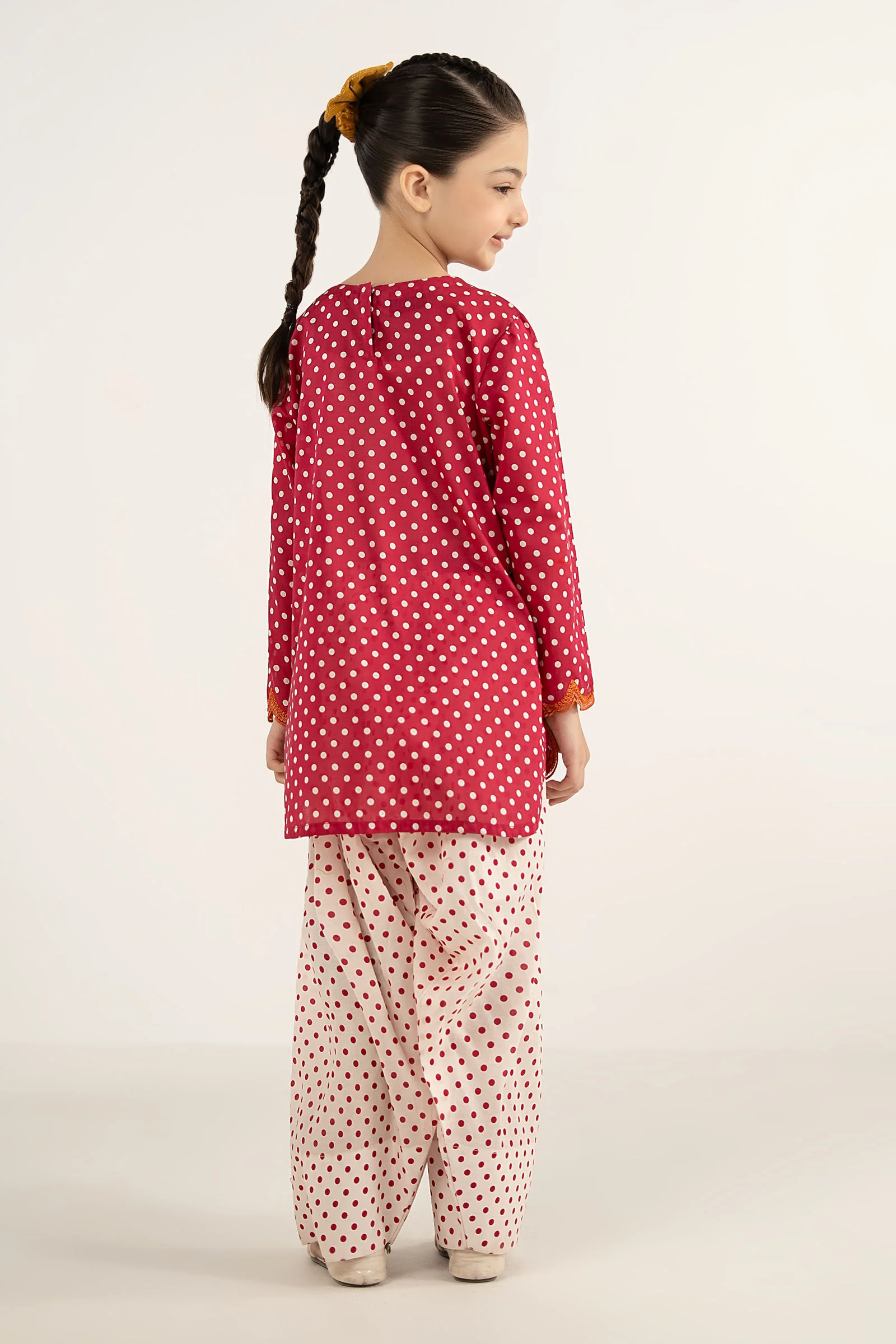 2 Piece Embroidered Lawn Suit - Image 9