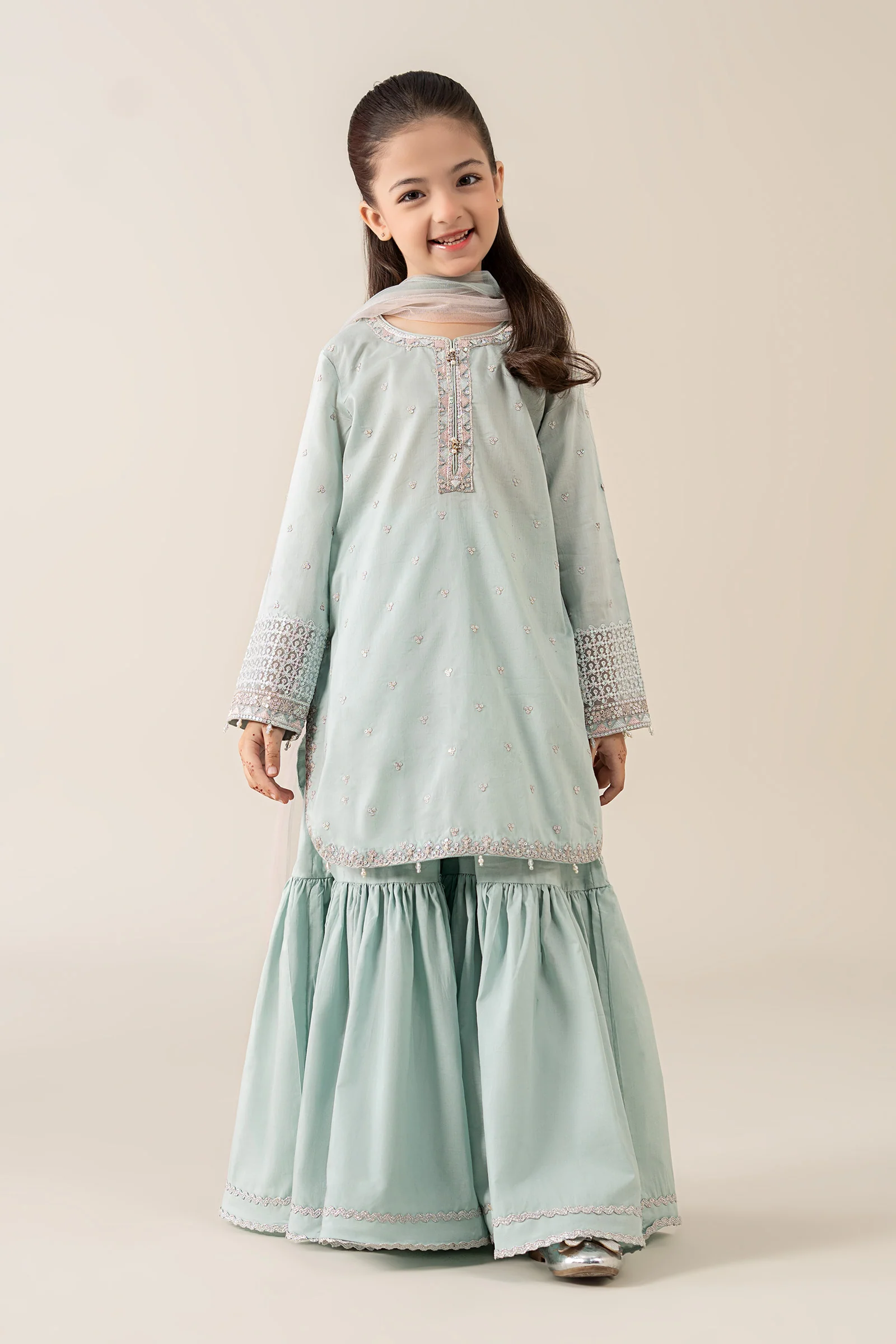3 Piece Embroidered Lawn Suit - Image 2