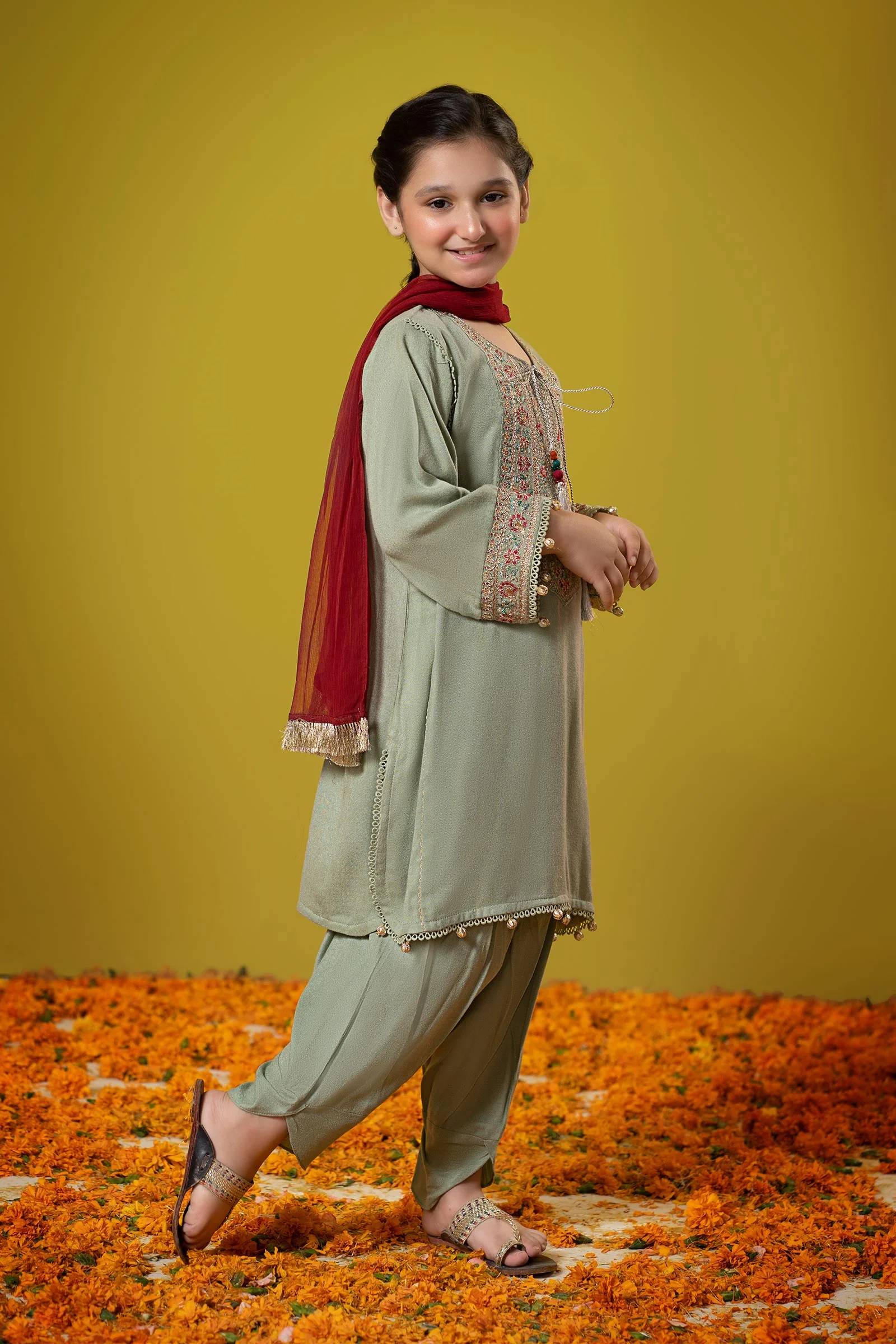 Suit Green MKD-W23-01 - Image 3
