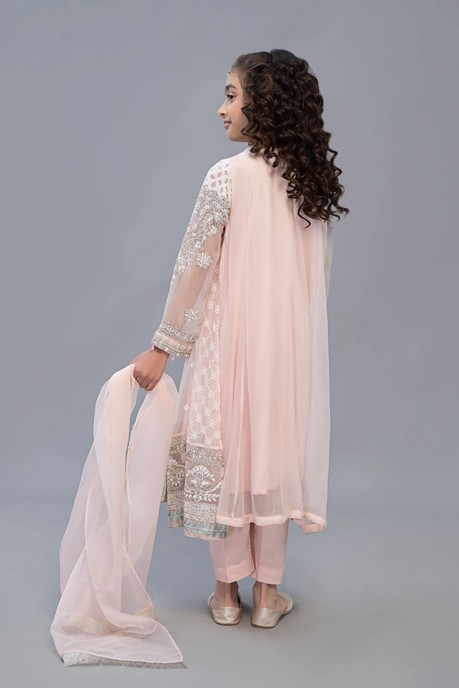 3 Piece Embroidered Suit - Image 7