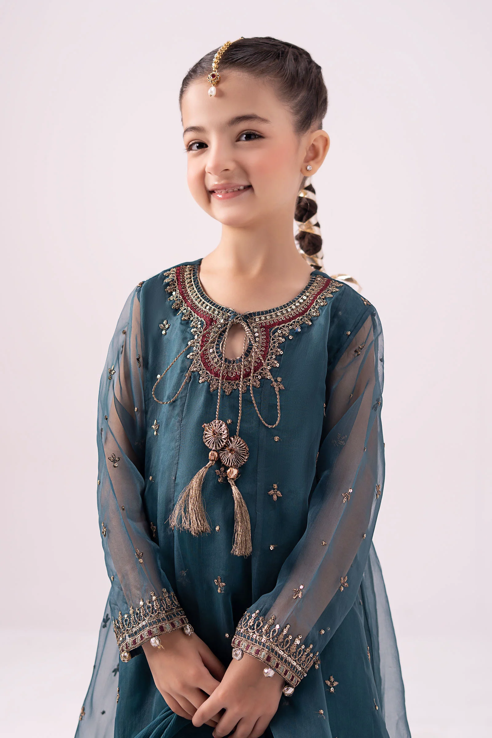 3 piece embroidered organza suit - Image 2