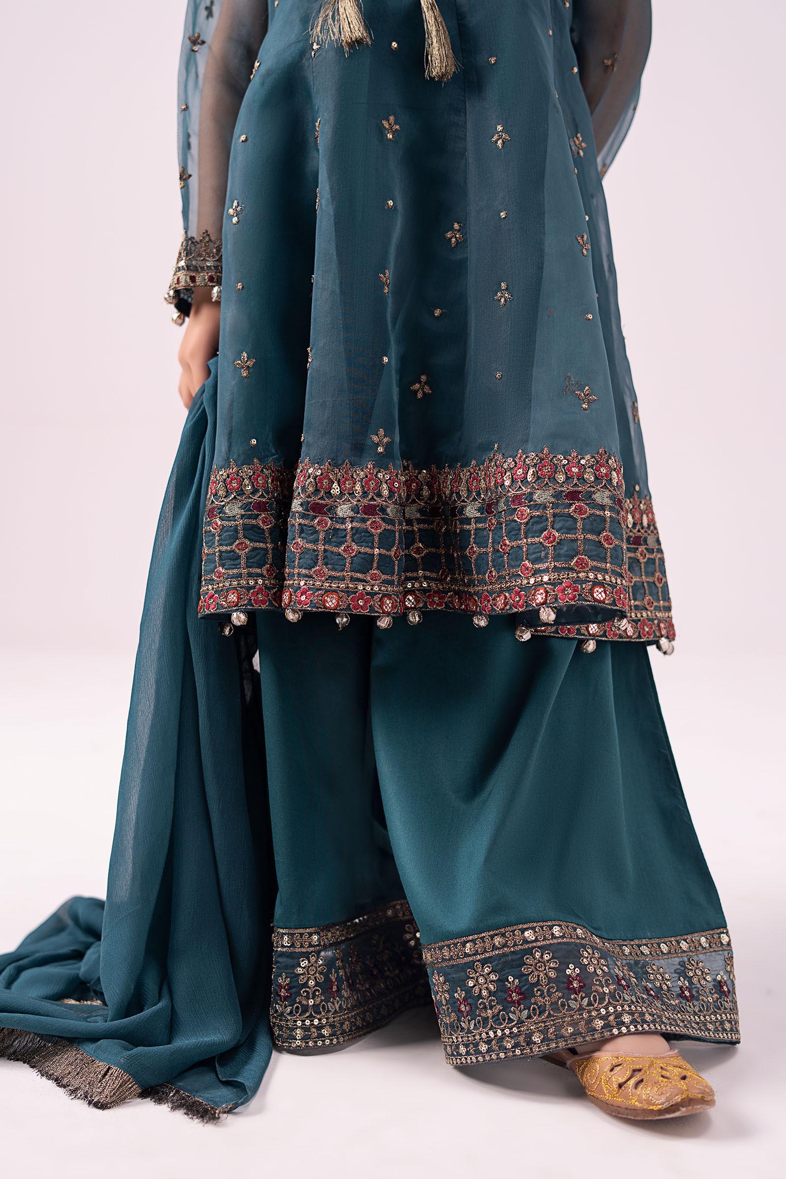3 piece embroidered organza suit - Image 6