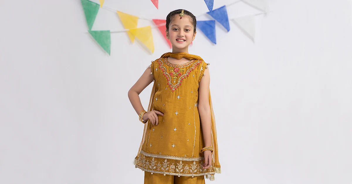 3 Piece Embroidered Raw Silk Suit - Image 8