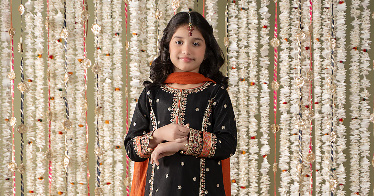 3 Piece Embroidered Raw Silk Suit - Image 8