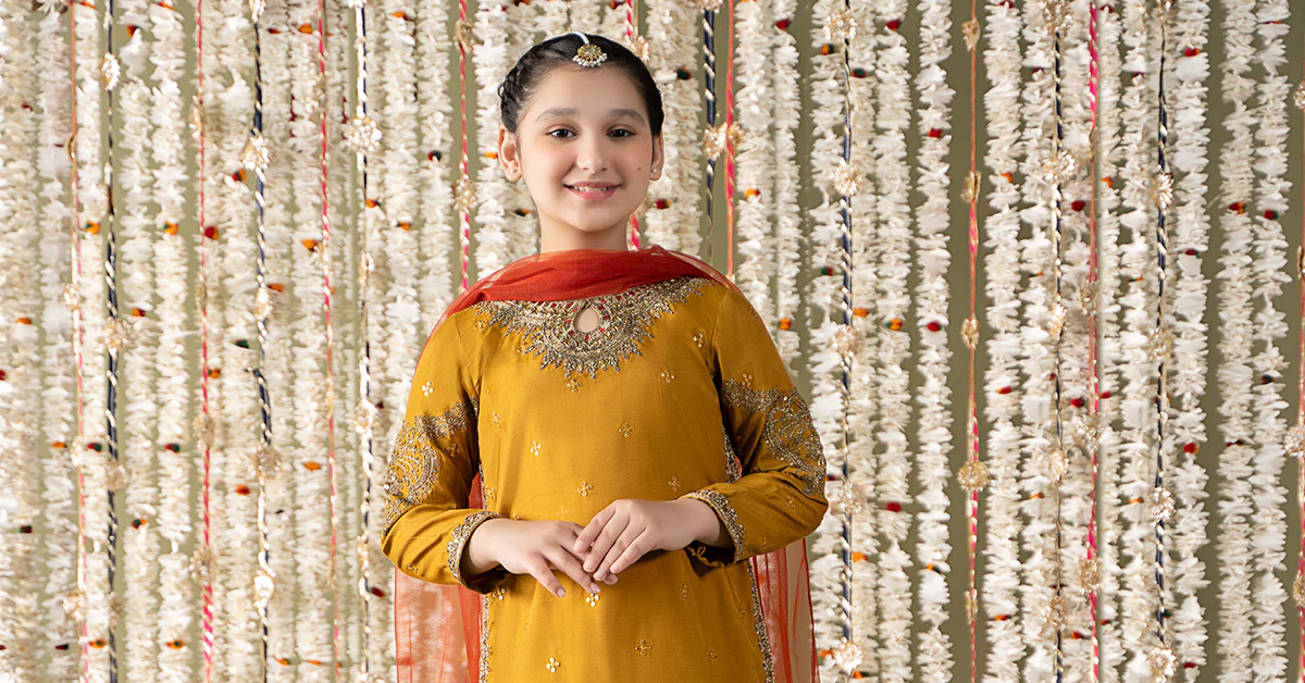 3 Piece Embroidered Raw Silk Suit - Image 7