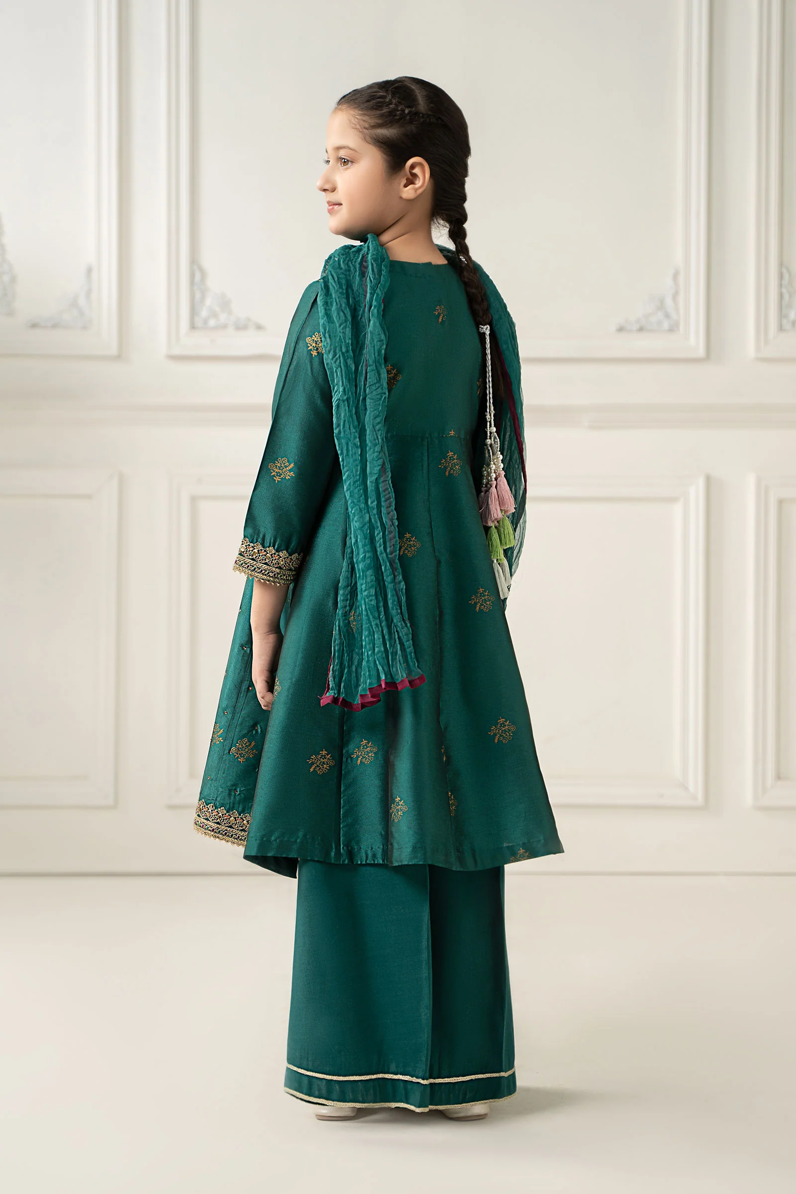 3 Piece Embroidered Polyester Net Suit - Image 5