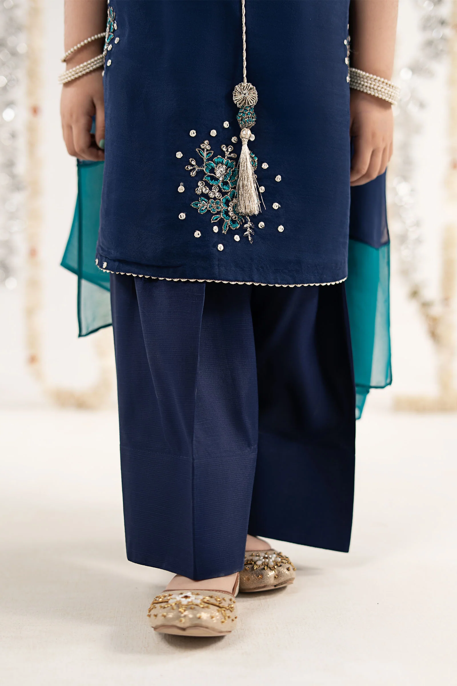 3 Piece Embroidered Organza Suit - Image 6