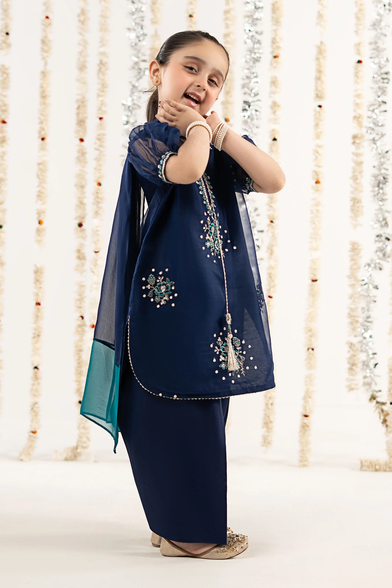 3 Piece Embroidered Organza Suit - Image 7