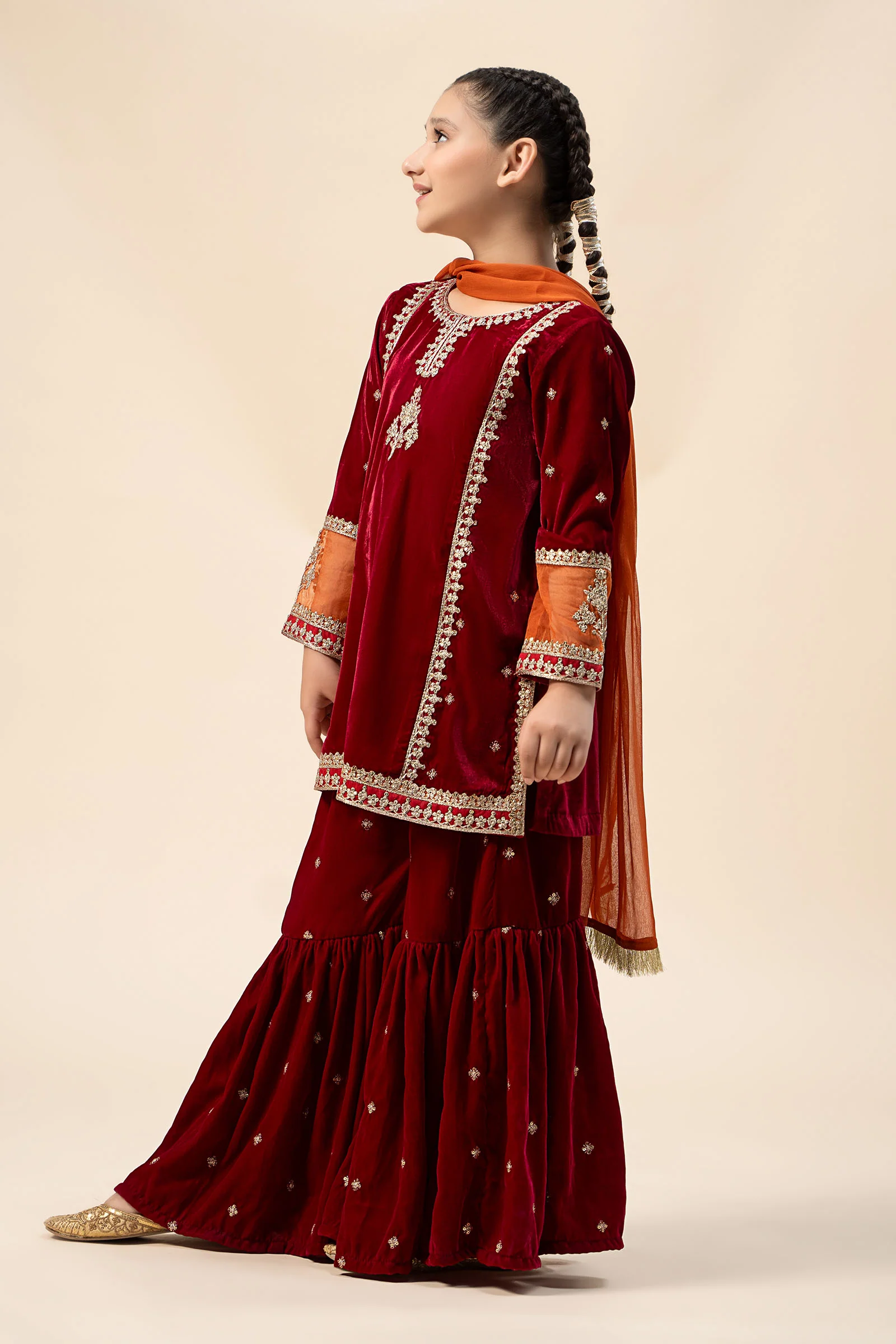 3 Piece Embroidered Velvet Suit - Image 3