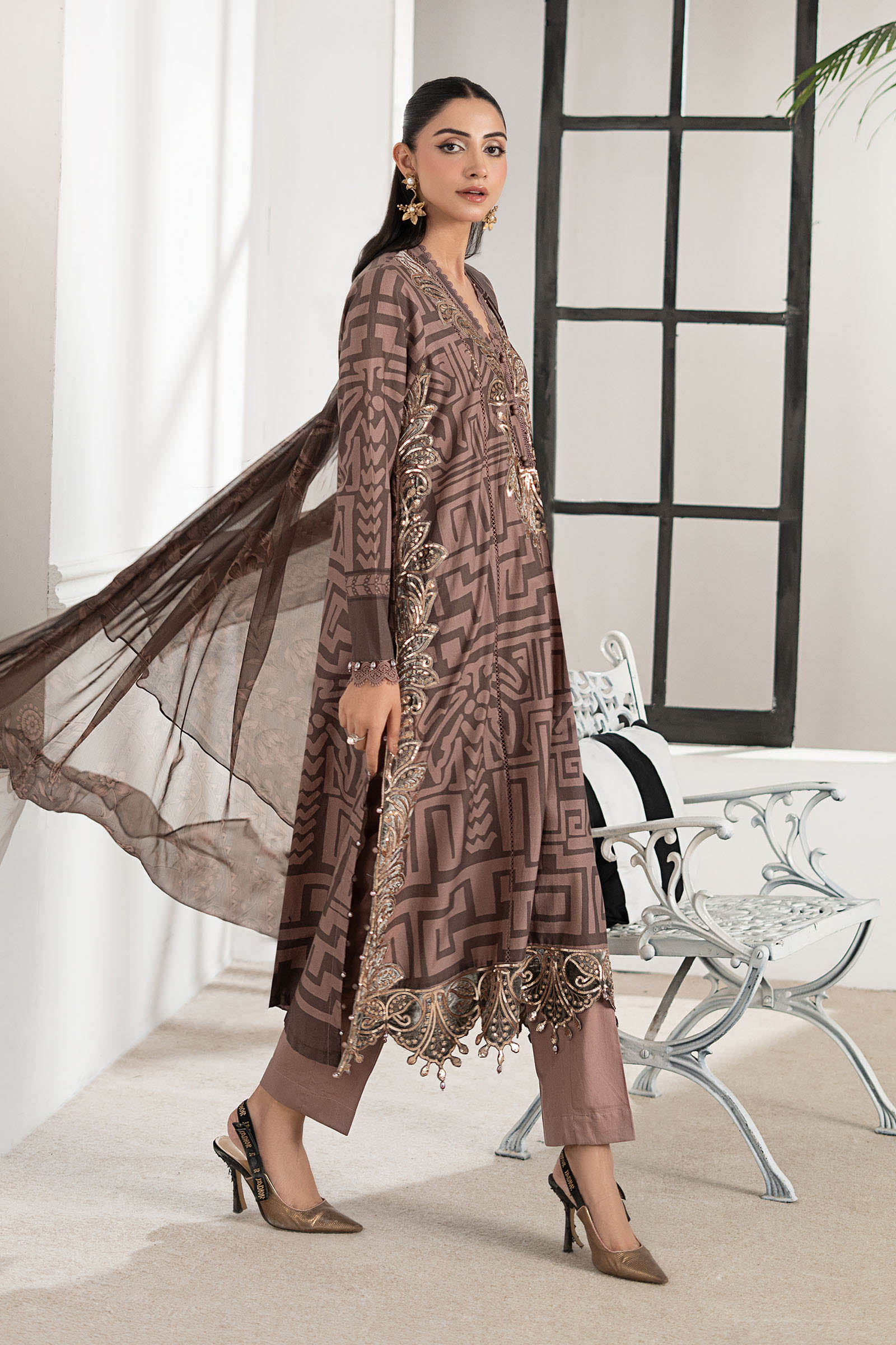 3 Piece Embroidered Cambric Suit - Image 9