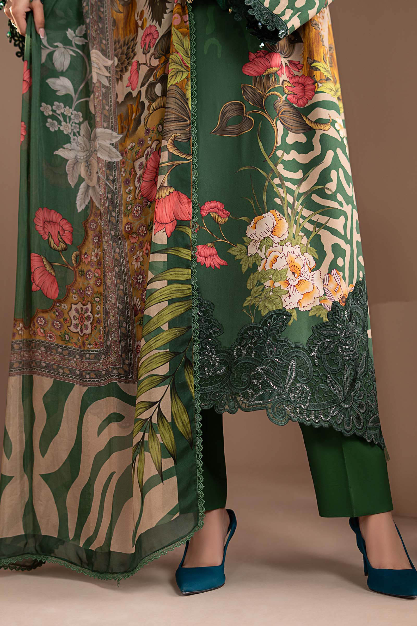 3 Piece Embroidered Linen Suit - Image 5