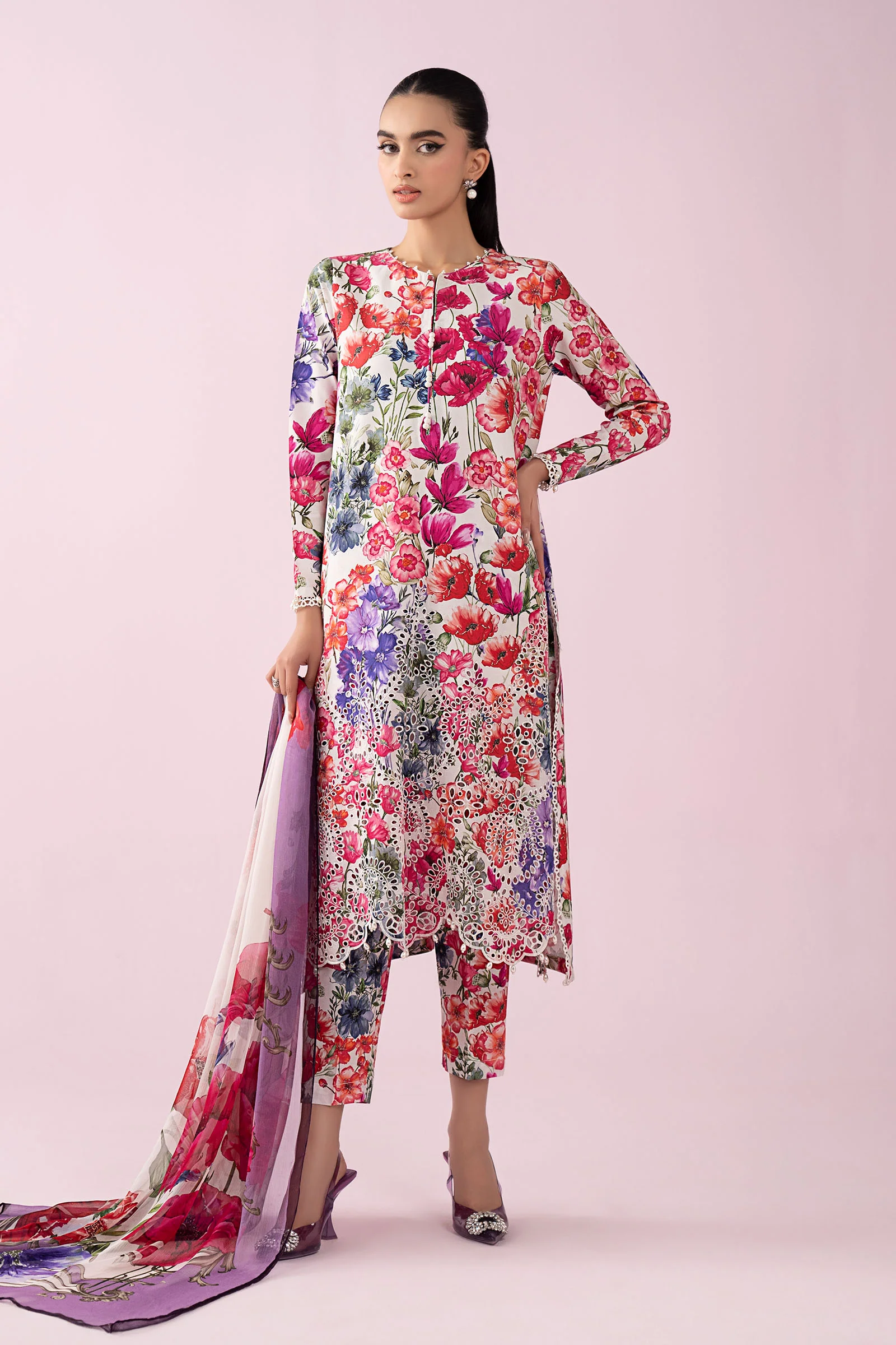 3 Piece Embroidered Lawn Suit