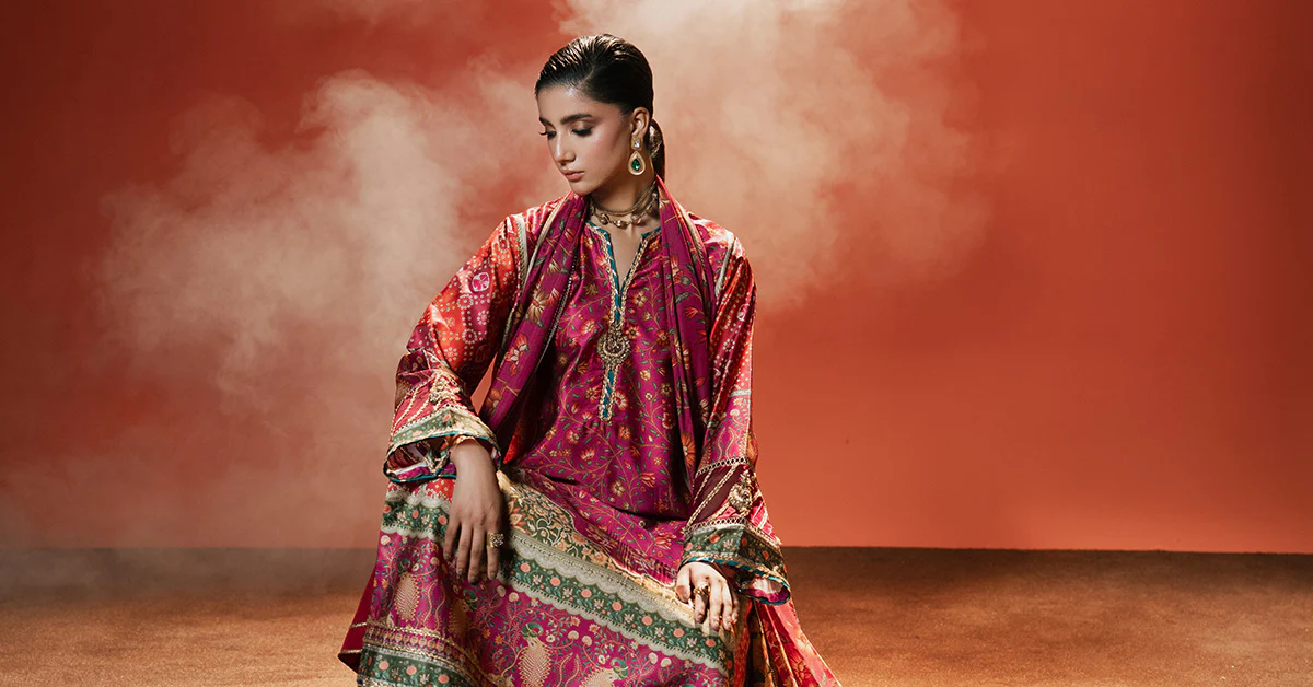 3 Piece Embroidered Satin Silk Suit - Image 8