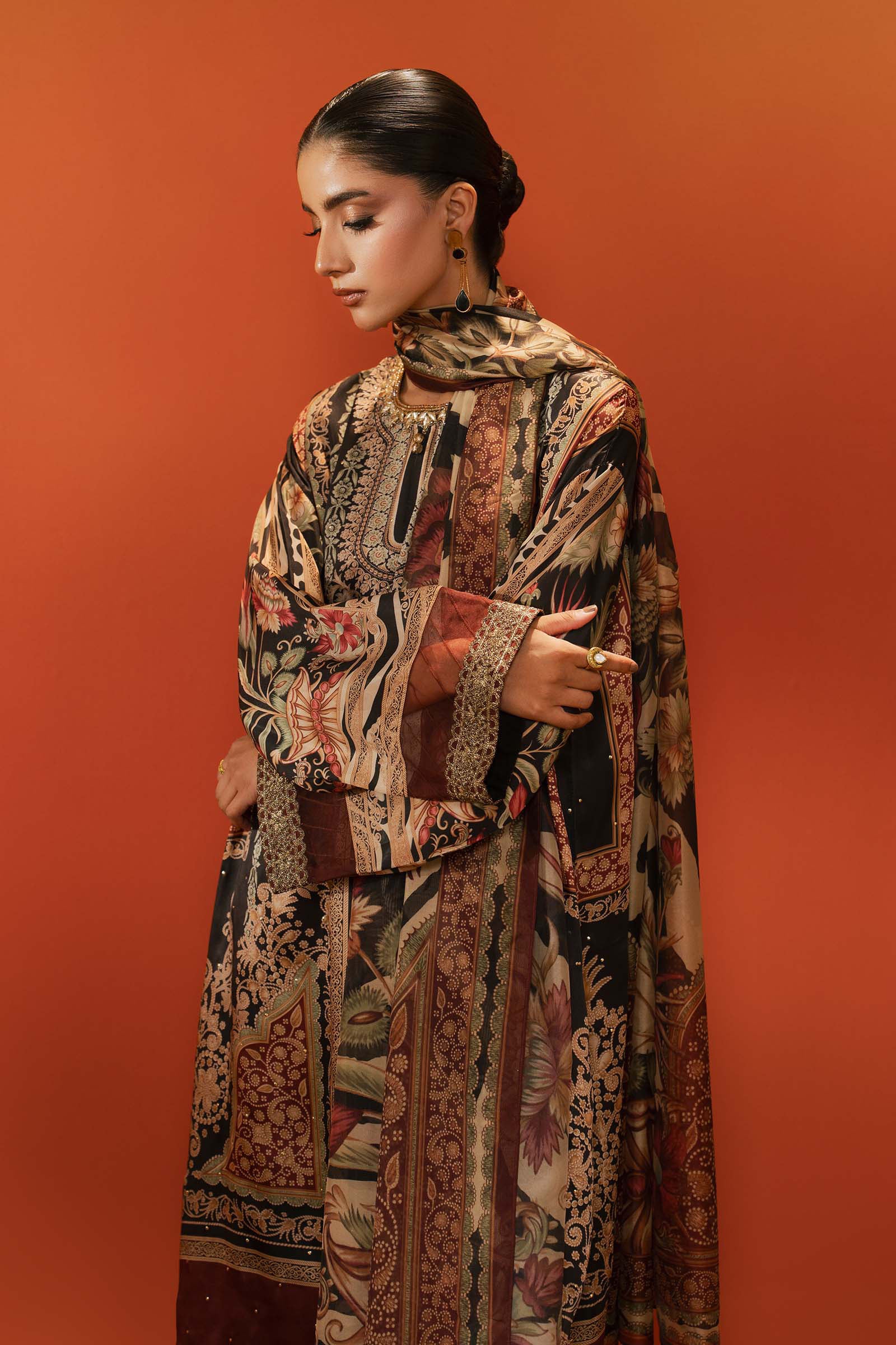 3 Piece Embroidered Satin Silk Suit - Image 4