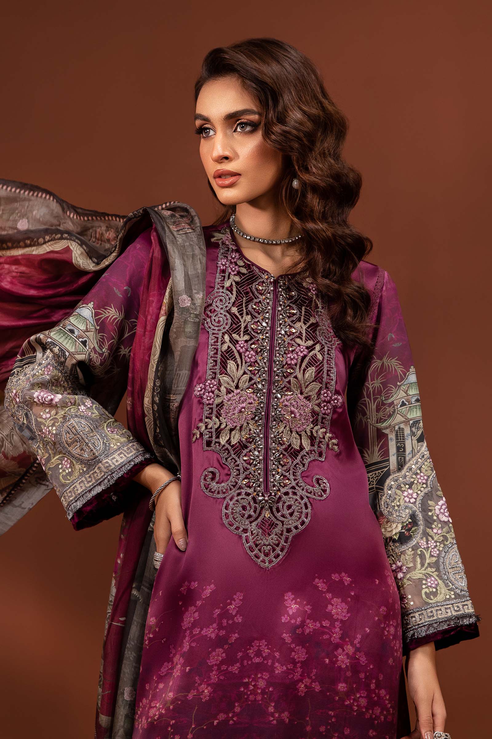 3 Piece Embroidered Pure Charmeuse Silk Suit - Image 4