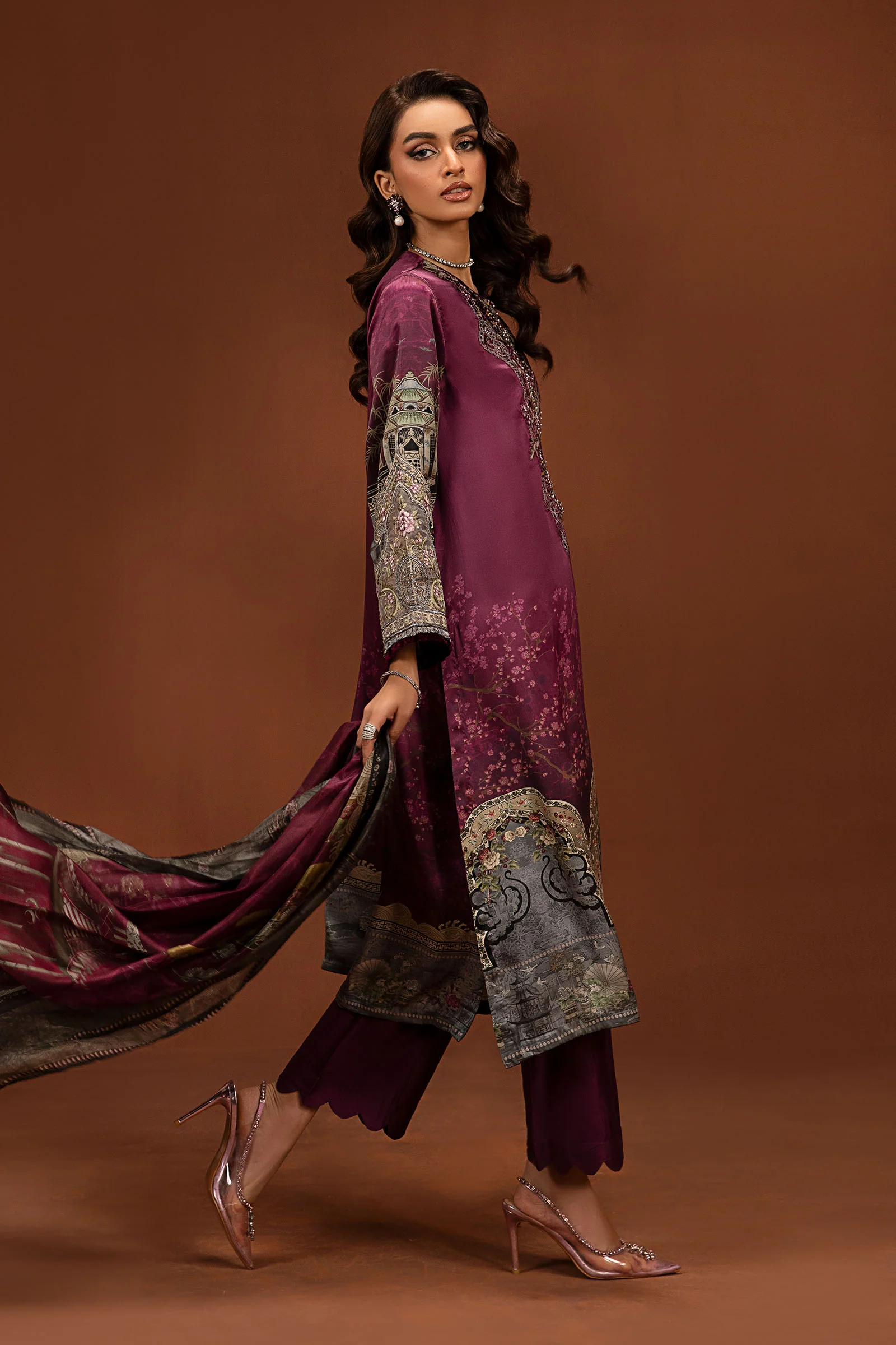 3 Piece Embroidered Pure Charmeuse Silk Suit - Image 7