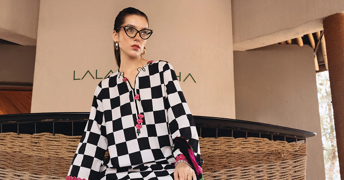 3 Piece Unstitched Embroidered Lawn Suit - Image 3