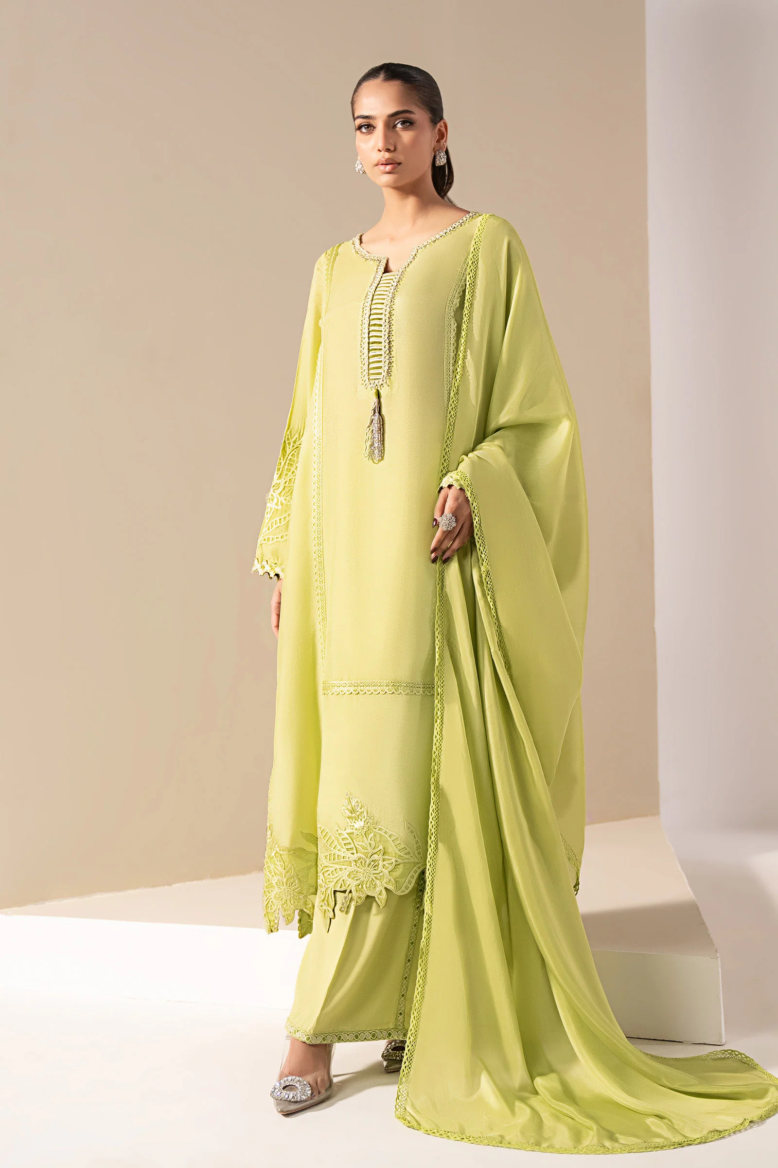 3 Piece Embroidered Tassel Silk Suit - Image 6