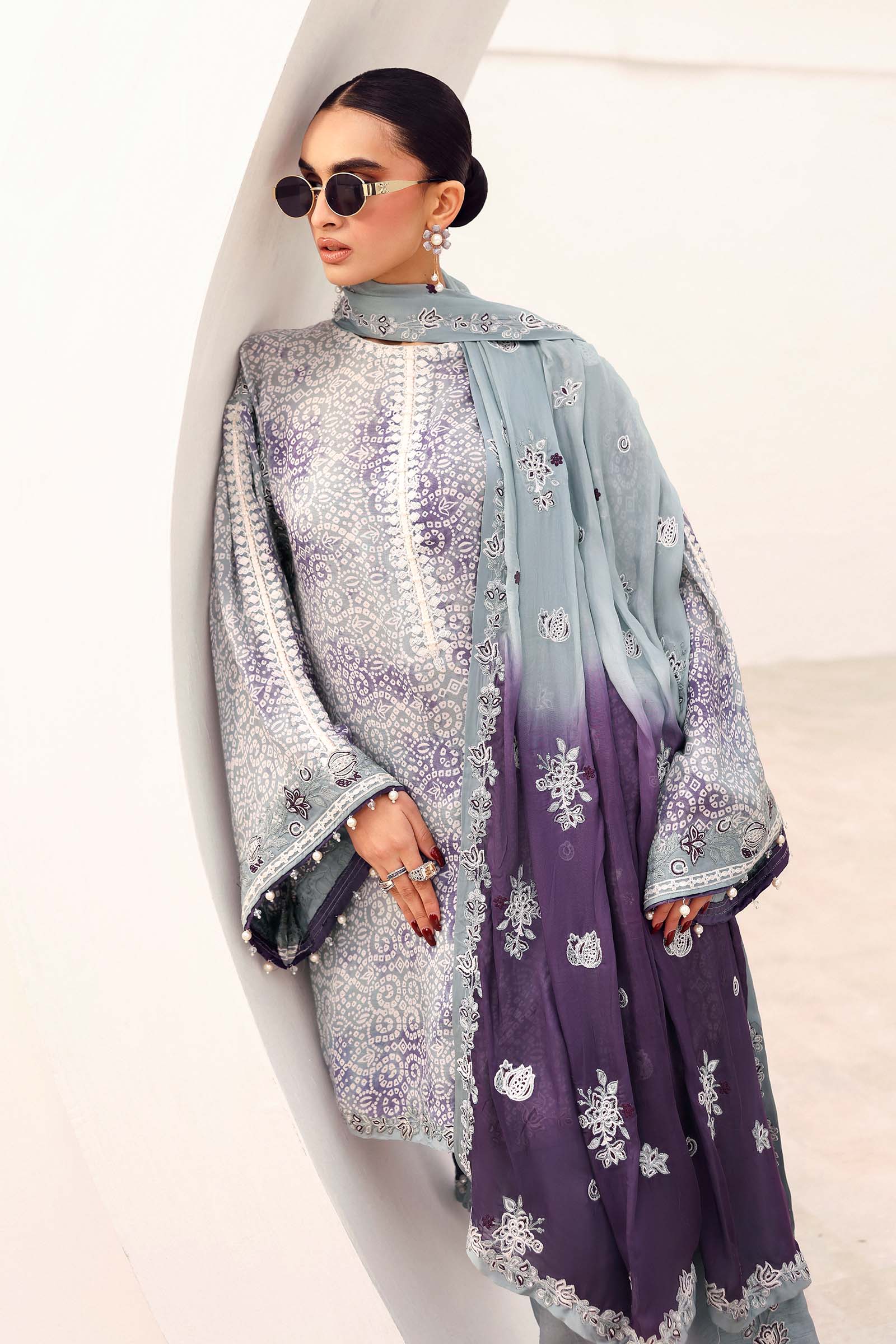 3 Piece Embroidered Silk Suit - Image 3