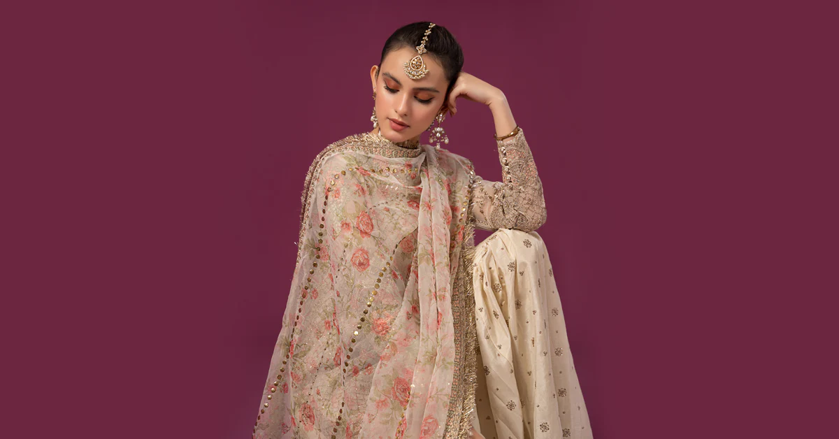 3 Piece Embroidered Organza Suit - Image 9