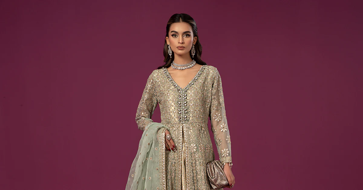 3 Piece Embroidered Organza Suit - Image 10