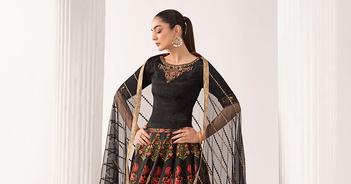 3 Piece Embroidered Raw Silk Suit - Image 7