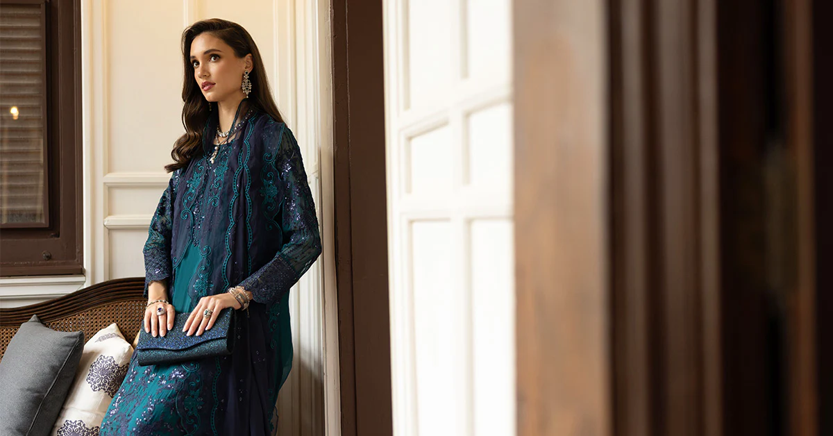 3 Piece Embroidered Chiffon Suit - Image 8