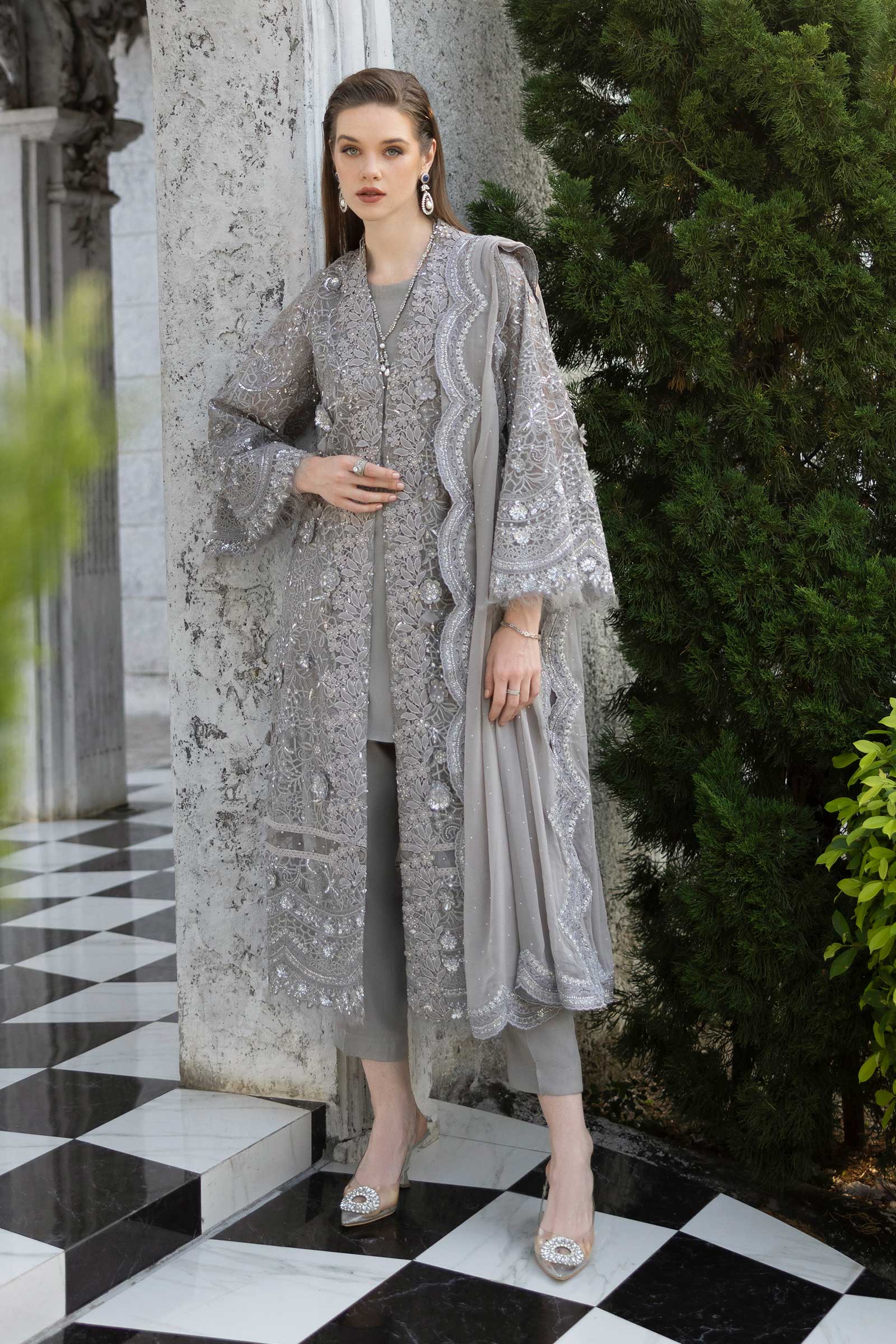 3 Piece Embroidered Organza Suit - Image 4