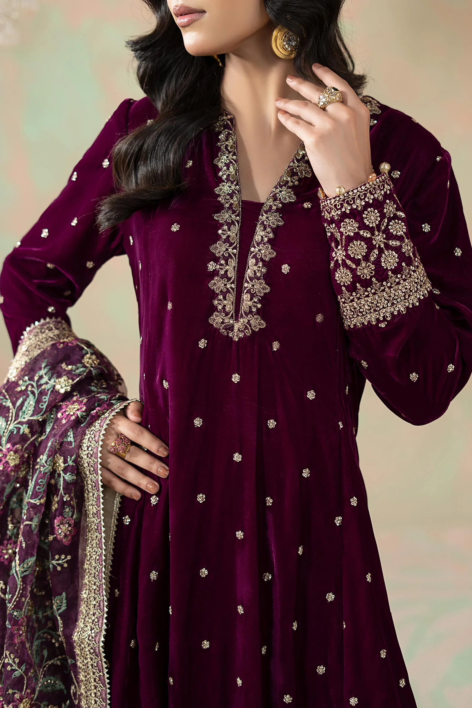 3 Piece Embroidered Velvet Suit - Image 3