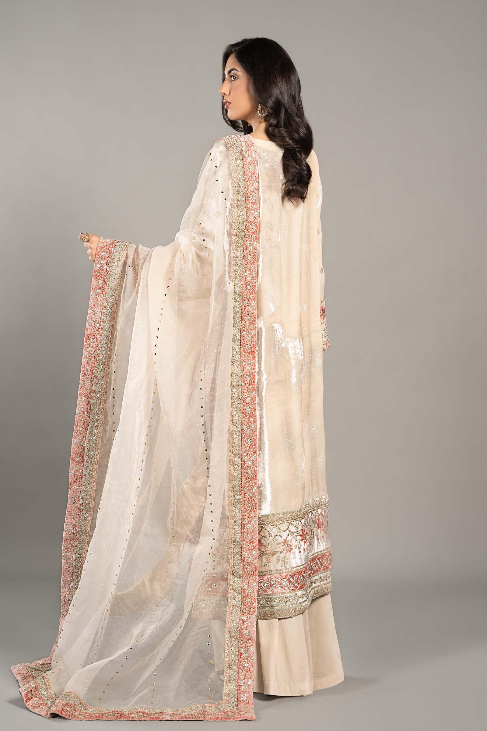 3 Piece Embroidered Velvet Suit - Image 7