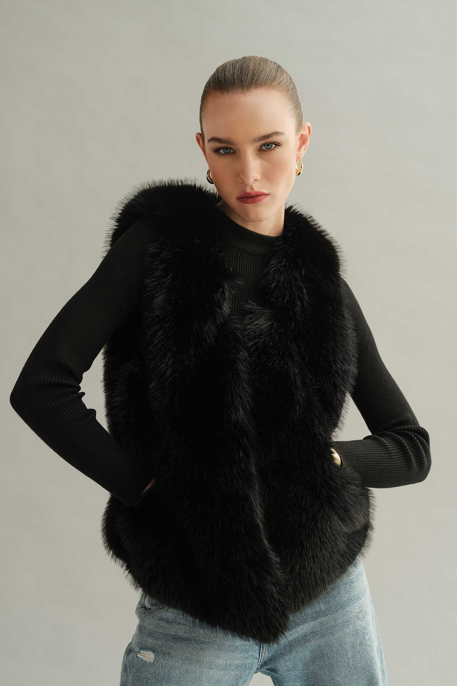 Fur Gilet - Image 2