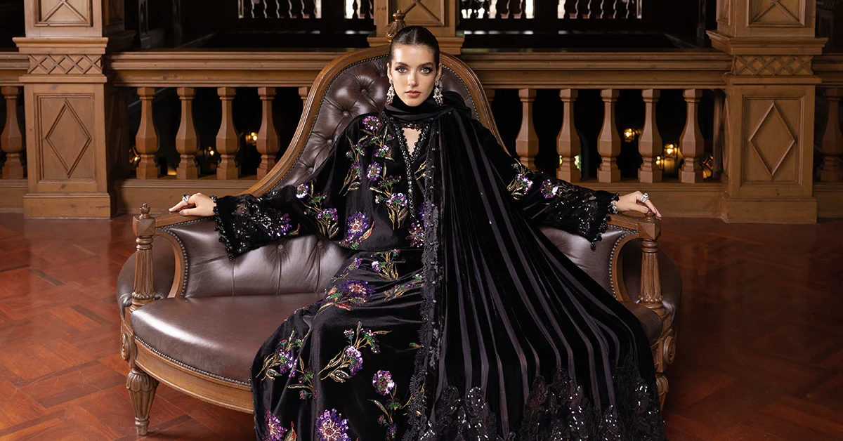 3 Piece Unstitched Embroidered Velvet Suit - Image 9