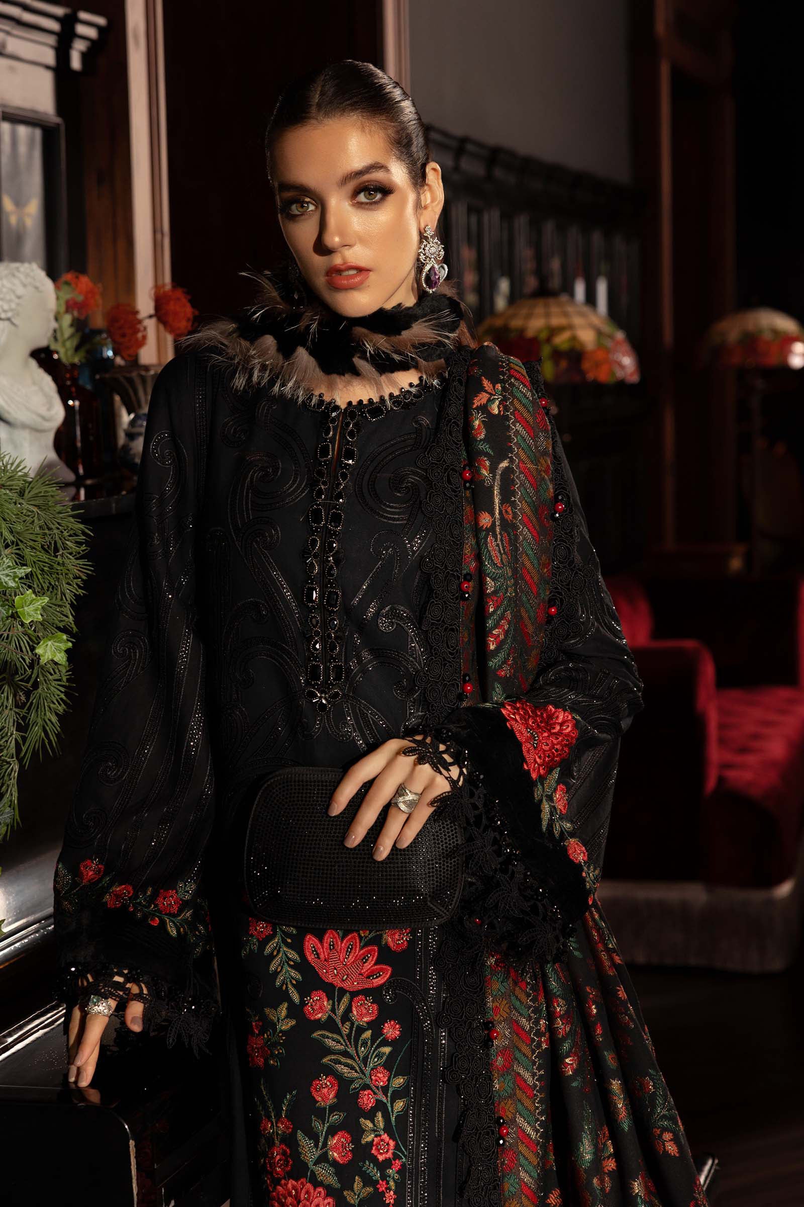 3 Piece Unstitched Embroidered Linen Suit - Image 2
